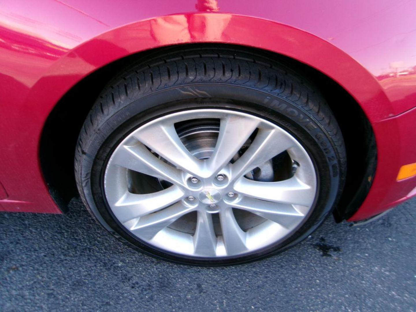 2014 RED CHEVROLET CRUZE LTZ (1G1PG5SB1E7) with an 1.4L engine, Automatic transmission, located at 501 E. Columbia St., Springfield, OH, 45503, (800) 262-7122, 39.925262, -83.801796 - *** LOW MILES *** LTZ *** Remote Start *** Leather *** New Brakes *** Like New Tires *** Serviced and Detailed *** Jay North Auto has offered hand picked vehicles since 1965! Our customer's enjoy a NO pressure buying experience with a small town feel. All of our vehicles get fully inspected and - Photo#17