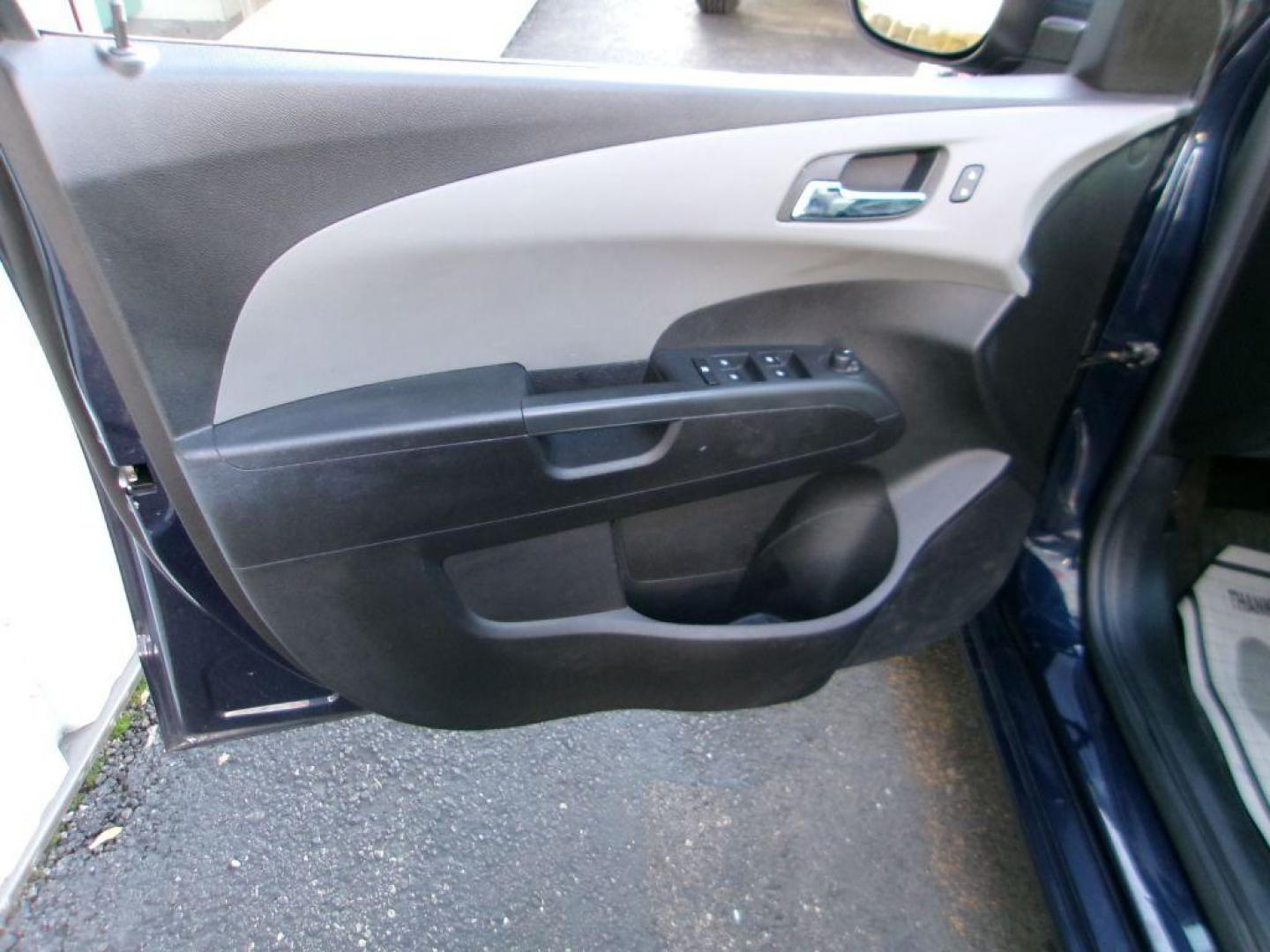 2015 BLUE CHEVROLET SONIC LTZ (1G1JE6SB9F4) with an 1.4L engine, Automatic transmission, located at 501 E. Columbia St., Springfield, OH, 45503, (800) 262-7122, 39.925262, -83.801796 - *** LOW MILES *** New Tires *** Tune Up *** New Brakes *** New Wipers *** Leather *** Back Up Cam *** NICE!!! *** Jay North Auto has offered hand picked vehicles since 1965! Our customer's enjoy a NO pressure buying experience with a small town feel. All of our vehicles get fully inspected and - Photo#7