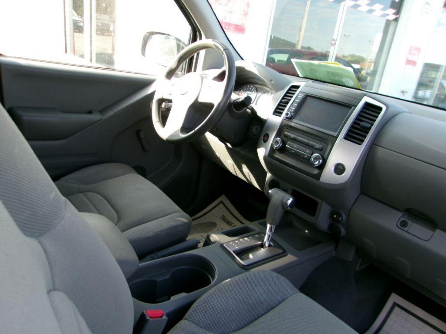 2019 WHITE NISSAN FRONTIER S (1N6BD0CT1KN) with an 2.5L engine, Automatic transmission, located at 501 E. Columbia St., Springfield, OH, 45503, (800) 262-7122, 39.925262, -83.801796 - *** New Tires *** New Brakes *** Tune Up *** Serviced and Detailed *** 2.5L RWD *** New Catalytic Converter *** Jay North Auto has offered hand picked vehicles since 1965! Our customer's enjoy a NO pressure buying experience with a small town feel. All of our vehicles get fully inspected and det - Photo#10
