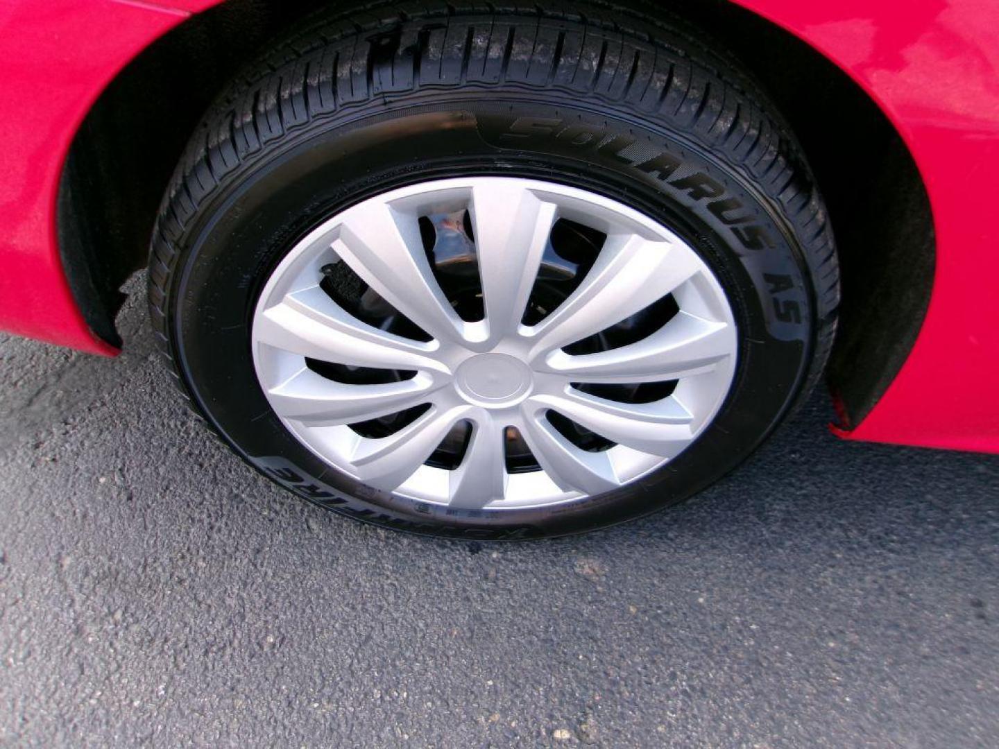 2013 RED VOLKSWAGEN JETTA SE (3VWDP7AJ9DM) with an 2.5L engine, Automatic transmission, located at 501 E. Columbia St., Springfield, OH, 45503, (800) 262-7122, 39.925262, -83.801796 - *** New Tires *** Tune Up *** New Brakes *** SE 2.5L *** Serviced and Detailed *** Leather *** Jay North Auto has offered hand picked vehicles since 1965! Our customer's enjoy a NO pressure buying experience with a small town feel. All of our vehicles get fully inspected and detailed. We are a - Photo#13