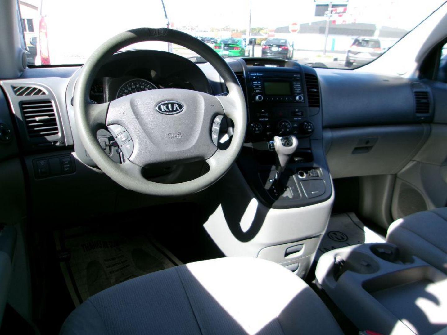 2011 BLACK KIA SEDONA LX (KNDMG4C74B6) with an 3.5L engine, Automatic transmission, located at 501 E. Columbia St., Springfield, OH, 45503, (800) 262-7122, 39.925262, -83.801796 - ***Clean Carfax***LX***New Front and Rear Brake Pads and Rotors***New Air Filter and Cabin Air Filter***New Wiper Blades***Serviced and Ready To Go*** Jay North Auto has offered hand picked vehicles since 1965! Our customer's enjoy a NO pressure buying experience with a small town feel. All of - Photo#8