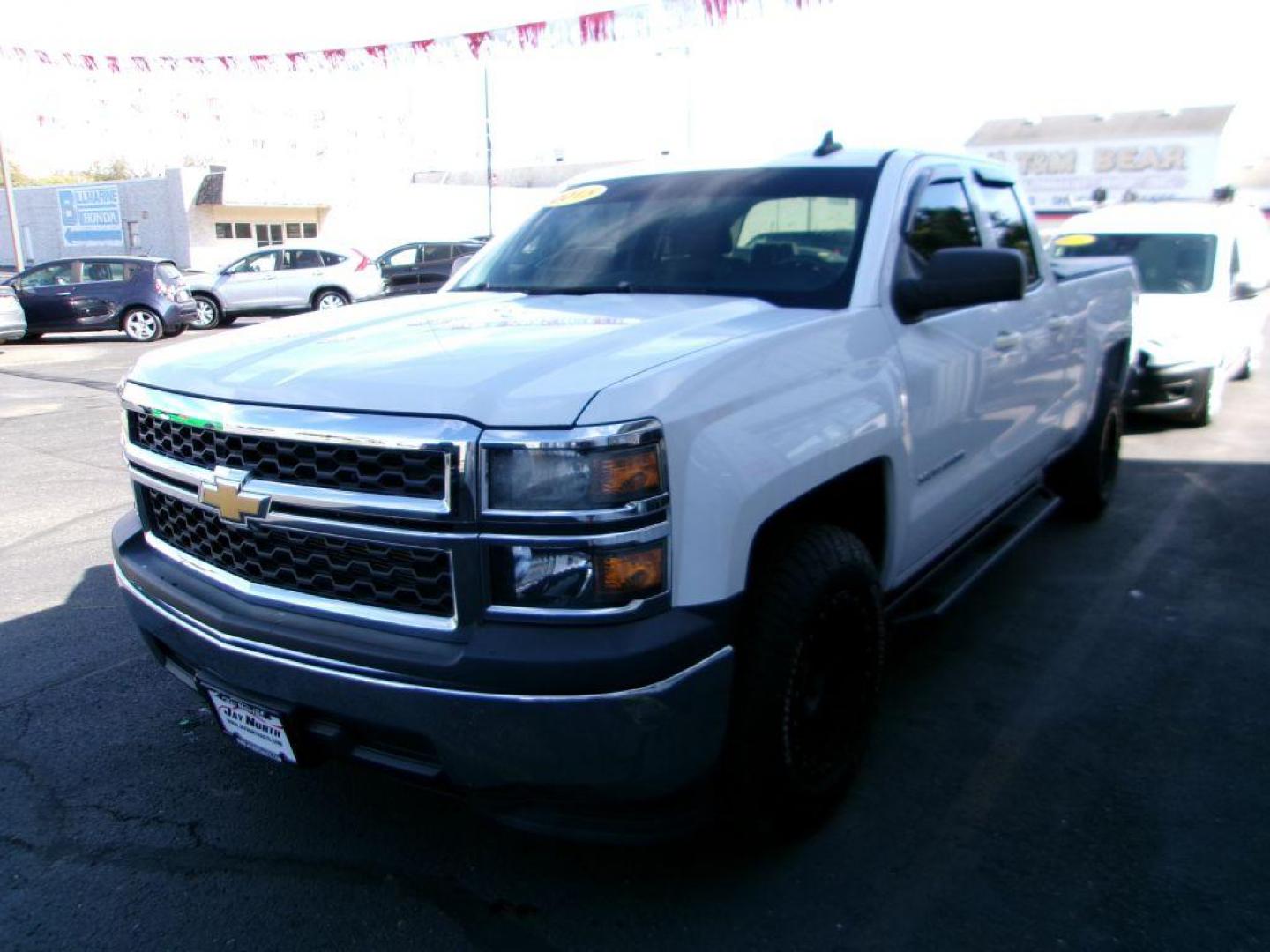 2015 WHITE CHEVROLET SILVERADO 1500 LS (1GCRCPECXFZ) with an 5.3L engine, Automatic transmission, located at 501 E. Columbia St., Springfield, OH, 45503, (800) 262-7122, 39.925262, -83.801796 - ***Clean Carfax***LS***5.3L V8***New Front Brake Pads and Rotors***New Air Filter and Cabin Air Filter***Serviced and Ready To GO*** Jay North Auto has offered hand picked vehicles since 1965! Our customer's enjoy a NO pressure buying experience with a small town feel. All of our vehicles get - Photo#6