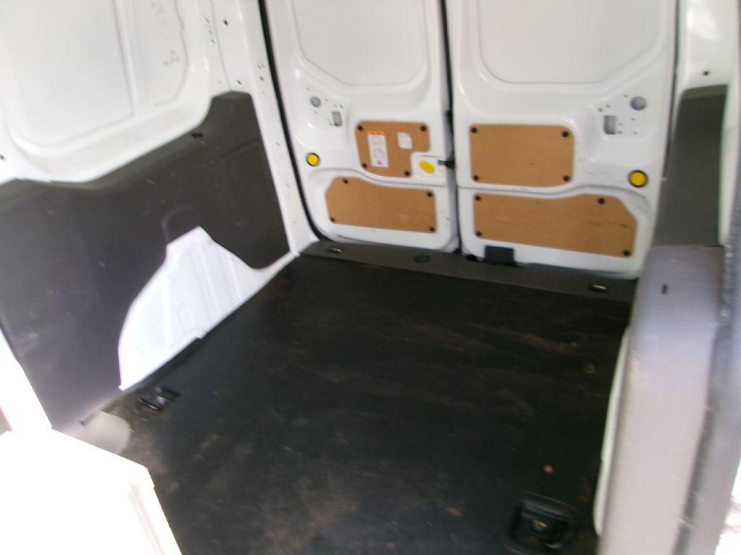 2020 WHITE FORD TRANSIT CONNECT XL (NM0LS7E24L1) with an 2.0L engine, Automatic transmission, located at 501 E. Columbia St., Springfield, OH, 45503, (800) 262-7122, 39.925262, -83.801796 - ***Clean Carfax***XL***Rear View Camera***Serviced and Ready To Go*** Jay North Auto has offered hand picked vehicles since 1965! Our customer's enjoy a NO pressure buying experience with a small town feel. All of our vehicles get fully inspected and detailed. We are a preferred dealer for man - Photo#9