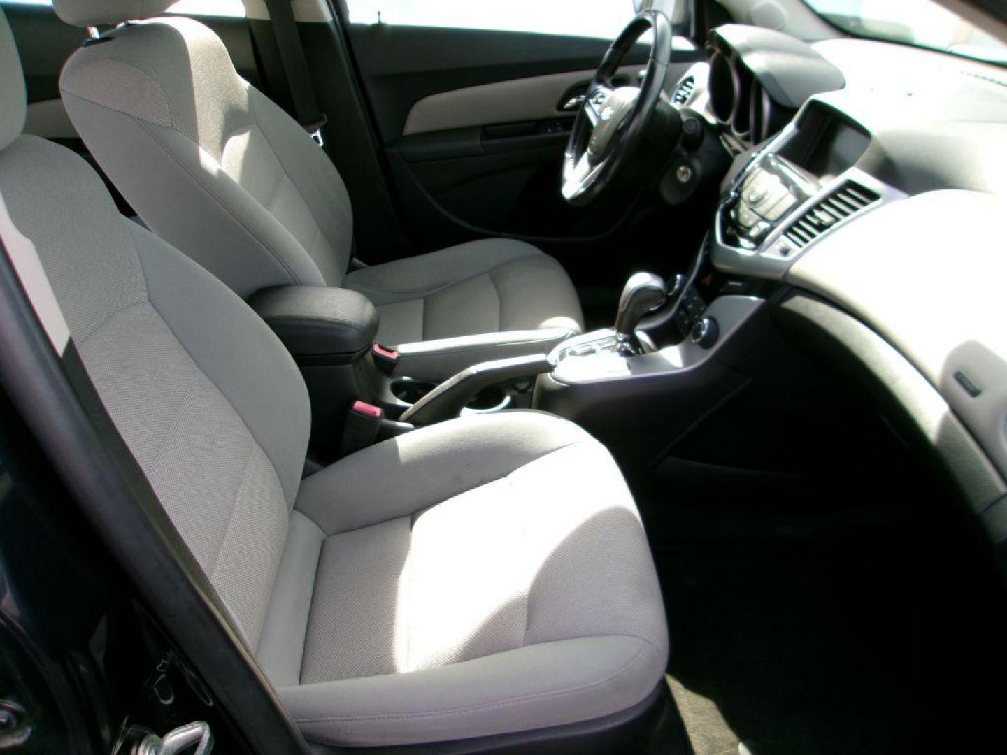 2014 BLUE CHEVROLET CRUZE LT (1G1PC5SB1E7) with an 1.4L engine, Automatic transmission, located at 501 E. Columbia St., Springfield, OH, 45503, (800) 262-7122, 39.925262, -83.801796 - ***Clean Carfax***1LT***Remote Start***New Front Brake Pads and Rotors***Serviced and Ready To Go*** Jay North Auto has offered hand picked vehicles since 1965! Our customer's enjoy a NO pressure buying experience with a small town feel. All of our vehicles get fully inspected and detailed. We - Photo#15