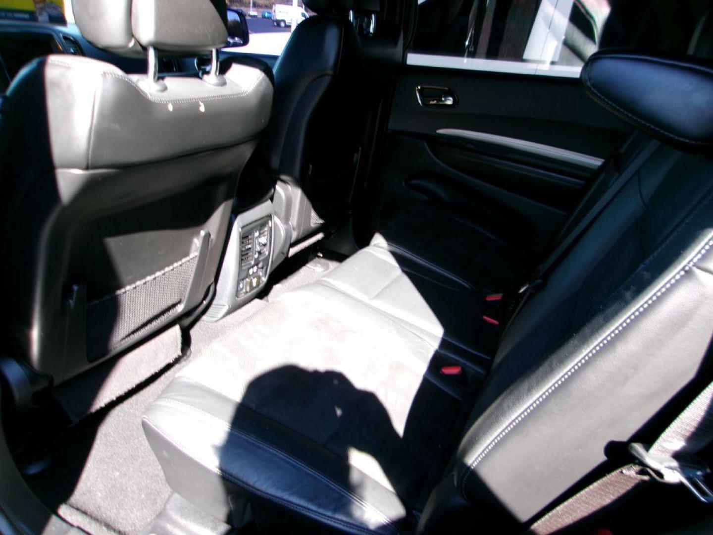 2019 GRAY DODGE DURANGO GT (1C4RDJDG0KC) with an 3.6L engine, Automatic transmission, located at 501 E. Columbia St., Springfield, OH, 45503, (800) 262-7122, 39.925262, -83.801796 - *** New Tires *** Leather *** Moonroof *** LOADED *** GT Plus Package 2BE Leather-Trimmed Bucket Seats with Suede Inserts Heated Steering Wheel Heated Front Seats - Photo#8