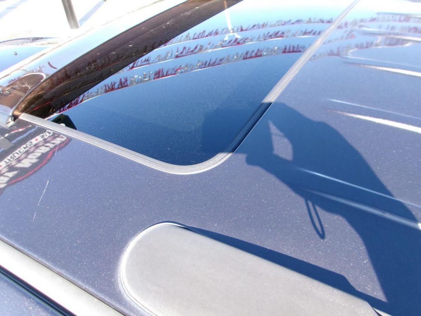 2019 GRAY DODGE DURANGO GT (1C4RDJDG0KC) with an 3.6L engine, Automatic transmission, located at 501 E. Columbia St., Springfield, OH, 45503, (800) 262-7122, 39.925262, -83.801796 - *** New Tires *** Leather *** Moonroof *** LOADED *** GT Plus Package 2BE Leather-Trimmed Bucket Seats with Suede Inserts Heated Steering Wheel Heated Front Seats - Photo#9