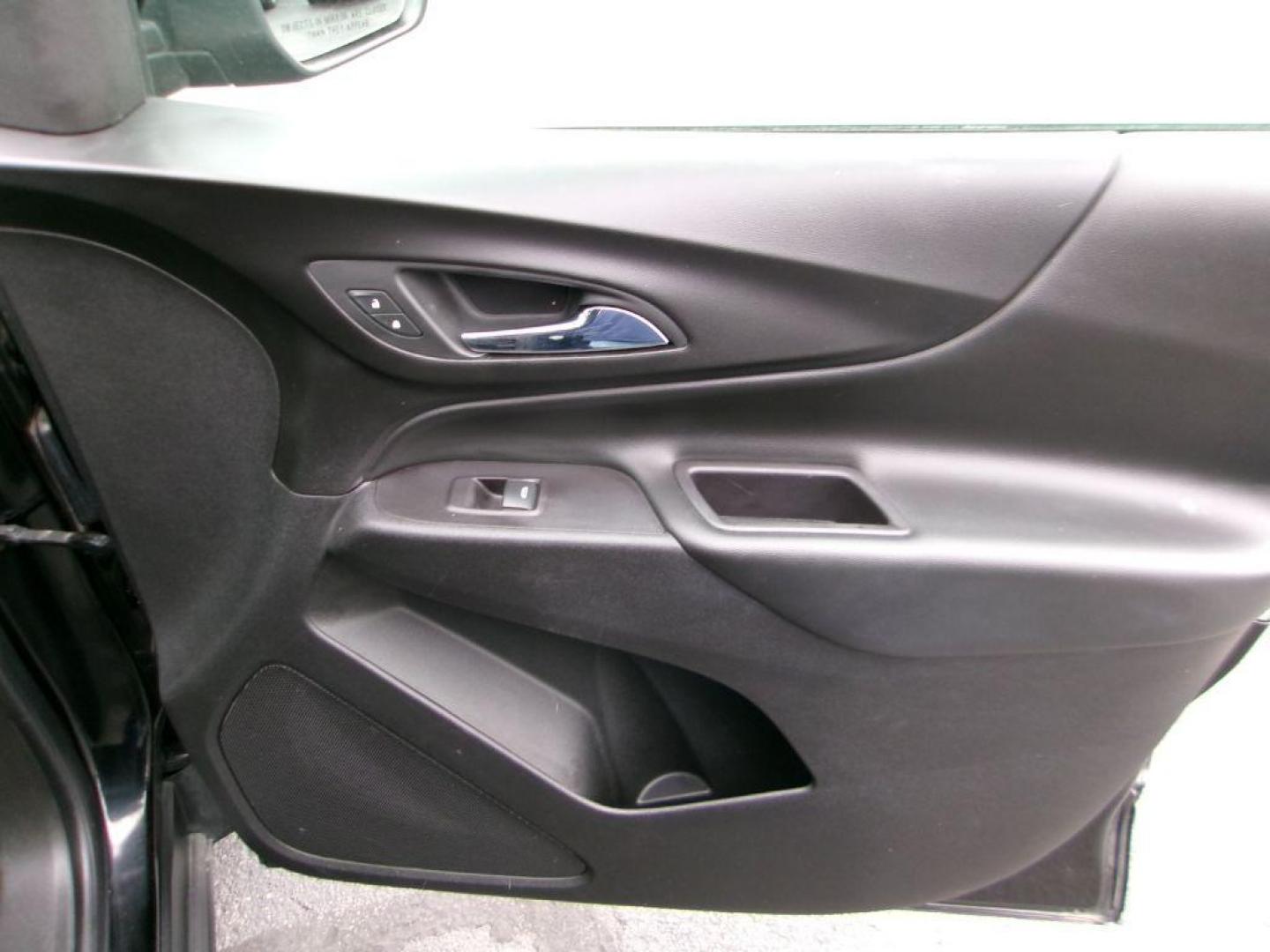 2020 BLACK CHEVROLET EQUINOX LT (2GNAXVEX0L6) with an 2.0L engine, Automatic transmission, located at 501 E. Columbia St., Springfield, OH, 45503, (800) 262-7122, 39.925262, -83.801796 - ***1-Owner***New Front Pads and Rotors***New Air Filter and Cabin Air Filter***LT***AWD***Detailed and Ready To Go!*** Jay North Auto has offered hand picked vehicles since 1965! Our customer's enjoy a NO pressure buying experience with a small town feel. All of our vehicles get fully inspecte - Photo#17