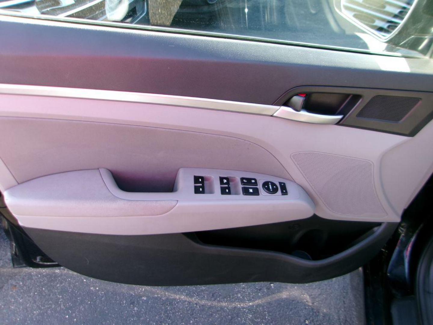 2020 BLACK HYUNDAI ELANTRA ECO (5NPD94LA0LH) with an 1.4L engine, Automatic transmission, located at 501 E. Columbia St., Springfield, OH, 45503, (800) 262-7122, 39.925262, -83.801796 - ***ECO***New Front Brake Pads and Rotors***New Air Filter and Cabin Air Filter***Apple Carplay and Android Auto***Blind Spot***Cross Traffic Warning***Detailed and Ready To Go*** Jay North Auto has offered hand picked vehicles since 1965! Our customer's enjoy a NO pressure buying experience wi - Photo#7