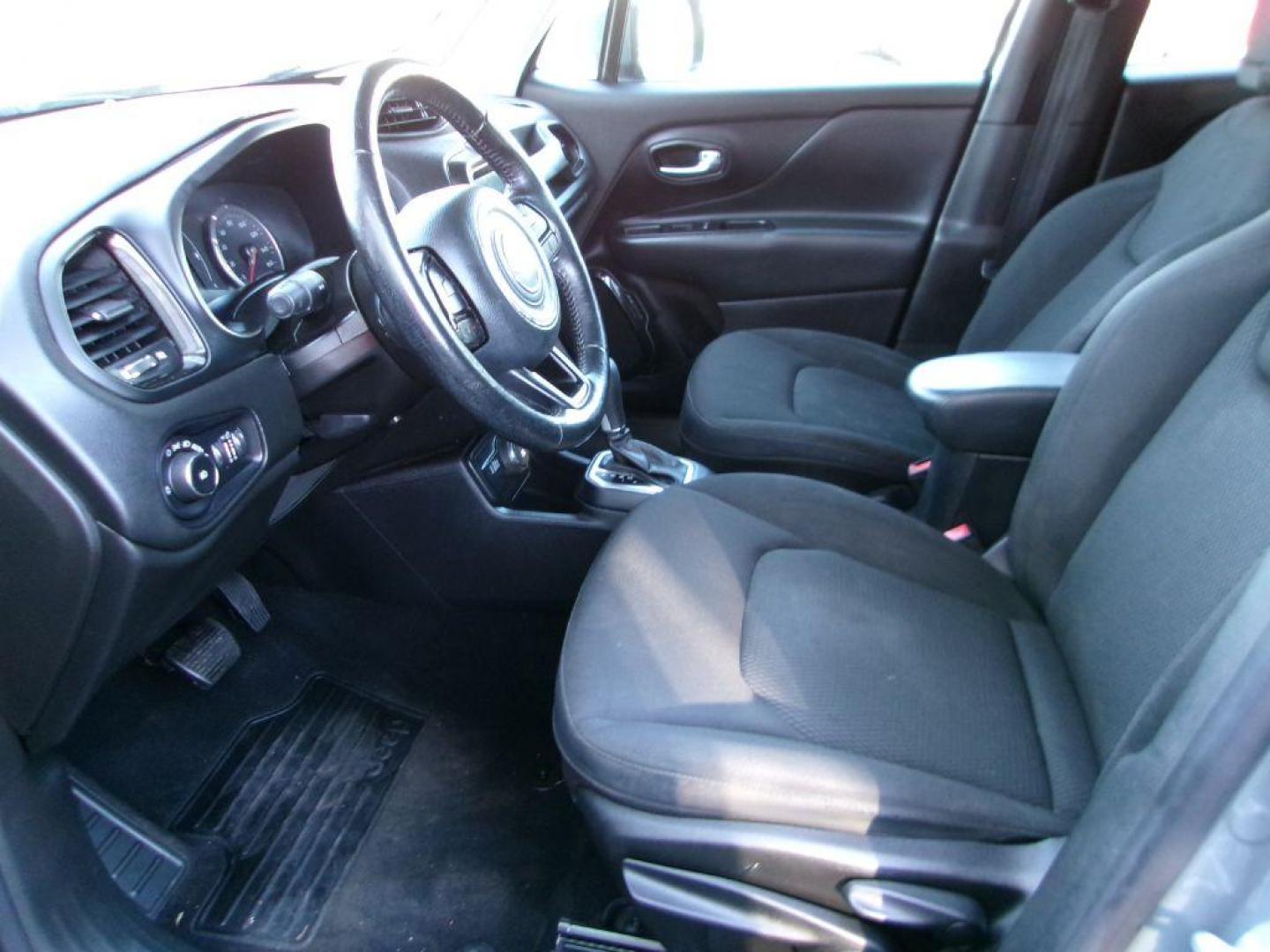 2018 GRAY JEEP RENEGADE ALTITUDE (ZACCJBBB3JP) with an 2.4L engine, Automatic transmission, located at 501 E. Columbia St., Springfield, OH, 45503, (800) 262-7122, 39.925262, -83.801796 - ***Altitude***New Front Brake Pads and Rotors***Heated Front Seats and Steering Wheel***Remote Start***4WD***Detailed and Ready To Go*** Jay North Auto has offered hand picked vehicles since 1965! Our customer's enjoy a NO pressure buying experience with a small town feel. All of our vehicles - Photo#8