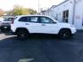 2017 WHITE JEEP CHEROKEE SPORT (1C4PJLAB4HW) with an 2.4L engine, Automatic transmission, located at 501 E. Columbia St., Springfield, OH, 45503, (800) 262-7122, 39.925262, -83.801796 - Photo#2