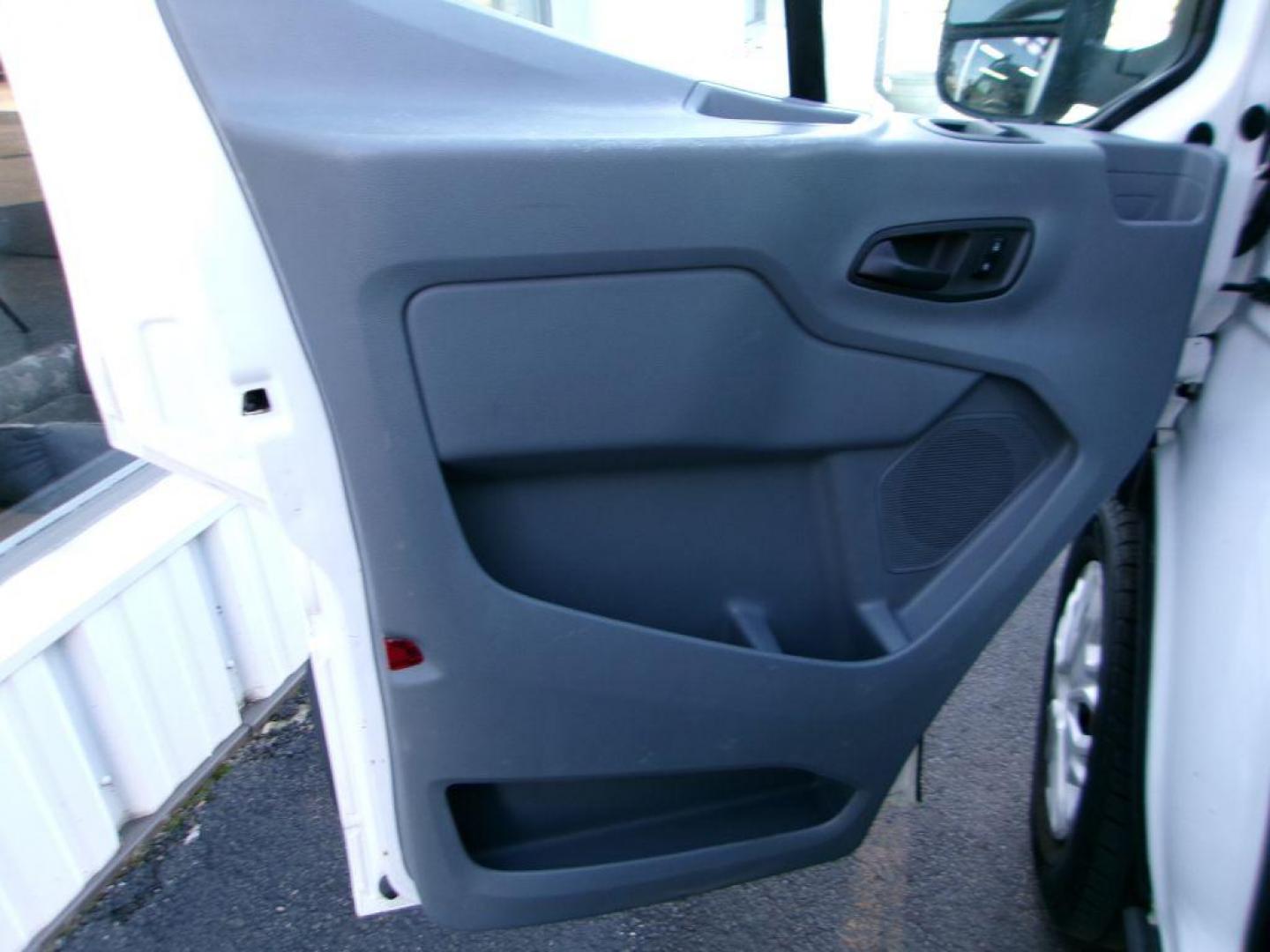 2015 WHITE FORD TRANSIT T-250 (1FTNR2CM2FK) with an 3.7L engine, Automatic transmission, located at 501 E. Columbia St., Springfield, OH, 45503, (800) 262-7122, 39.925262, -83.801796 - Photo#6