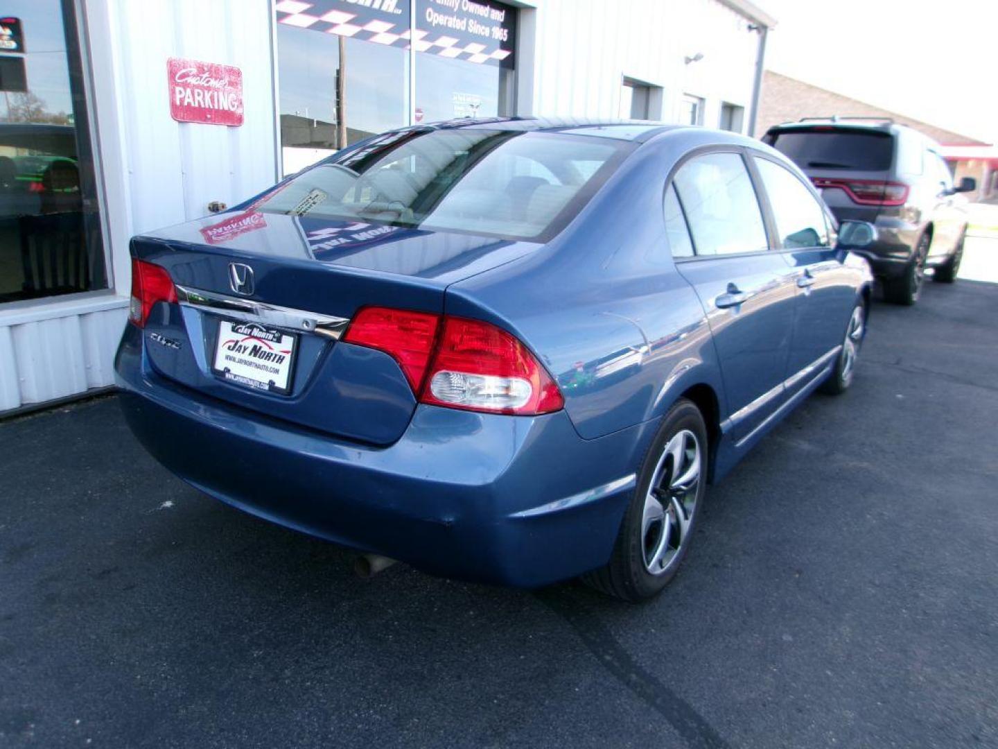 2011 BLUE HONDA CIVIC LX (19XFA1F51BE) with an 1.8L engine, Automatic transmission, located at 501 E. Columbia St., Springfield, OH, 45503, (800) 262-7122, 39.925262, -83.801796 - Photo#3