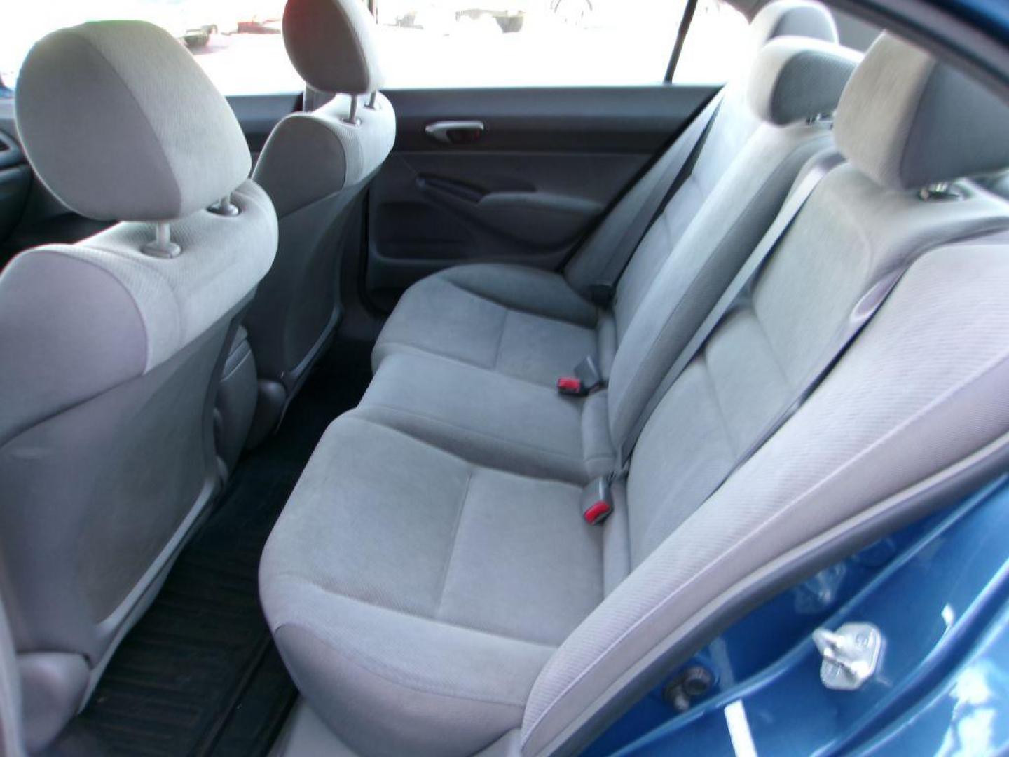 2011 BLUE HONDA CIVIC LX (19XFA1F51BE) with an 1.8L engine, Automatic transmission, located at 501 E. Columbia St., Springfield, OH, 45503, (800) 262-7122, 39.925262, -83.801796 - Photo#11