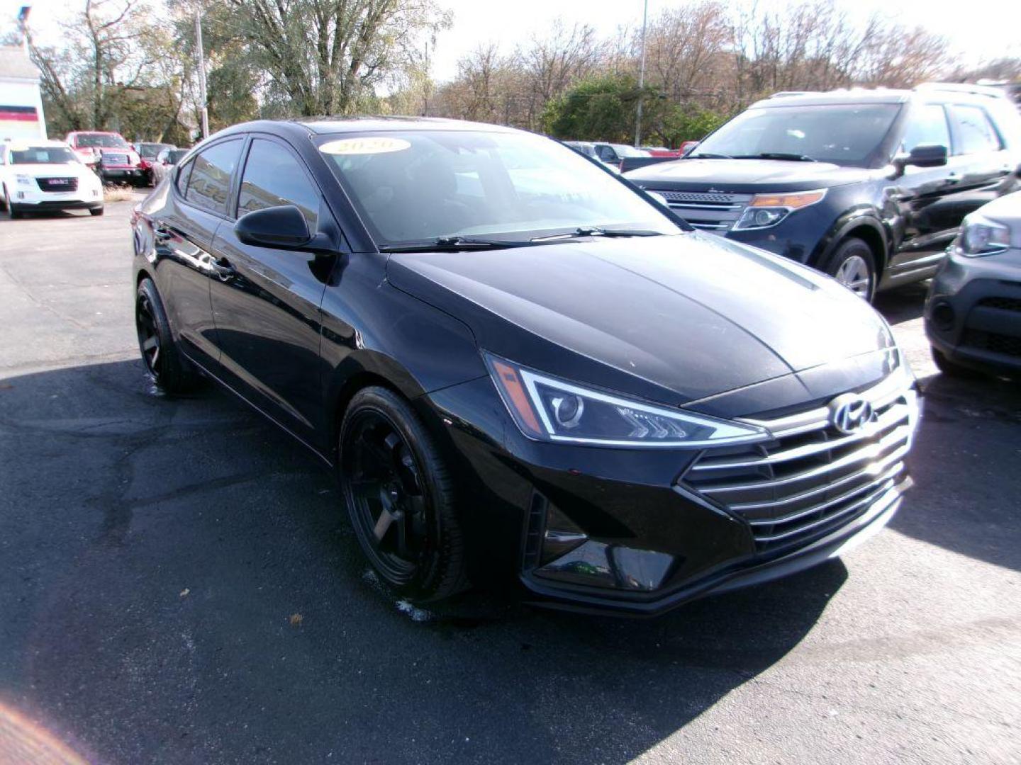2020 BLACK HYUNDAI ELANTRA SEL (5NPD84LF4LH) with an 2.0L engine, Continuously Variable transmission, located at 501 E. Columbia St., Springfield, OH, 45503, (800) 262-7122, 39.925262, -83.801796 - ***Clean Carfax***SEL***All New Brake Pads and Rotors***Lane Assist***Blind Spot***Android Auto and Apple Carfplay***Detailed and Ready To Go*** Jay North Auto has offered hand picked vehicles since 1965! Our customer's enjoy a NO pressure buying experience with a small town feel. We are a pr - Photo#0