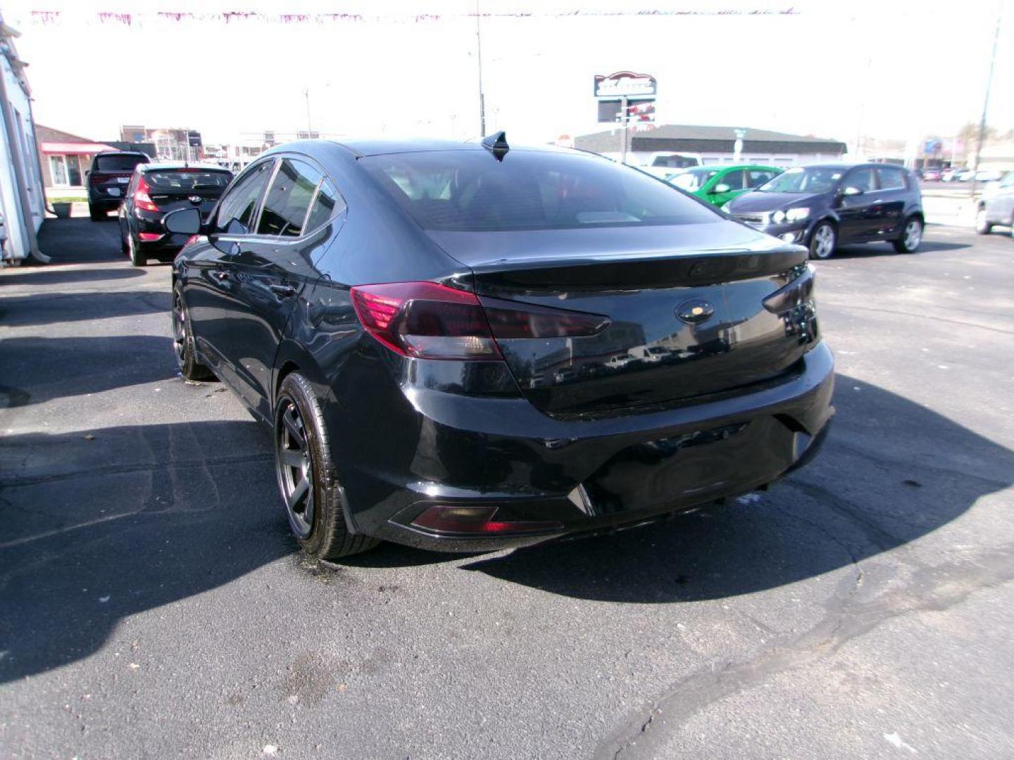 2020 BLACK HYUNDAI ELANTRA SEL (5NPD84LF4LH) with an 2.0L engine, Continuously Variable transmission, located at 501 E. Columbia St., Springfield, OH, 45503, (800) 262-7122, 39.925262, -83.801796 - ***Clean Carfax***SEL***All New Brake Pads and Rotors***Lane Assist***Blind Spot***Android Auto and Apple Carfplay***Detailed and Ready To Go*** Jay North Auto has offered hand picked vehicles since 1965! Our customer's enjoy a NO pressure buying experience with a small town feel. We are a pr - Photo#5