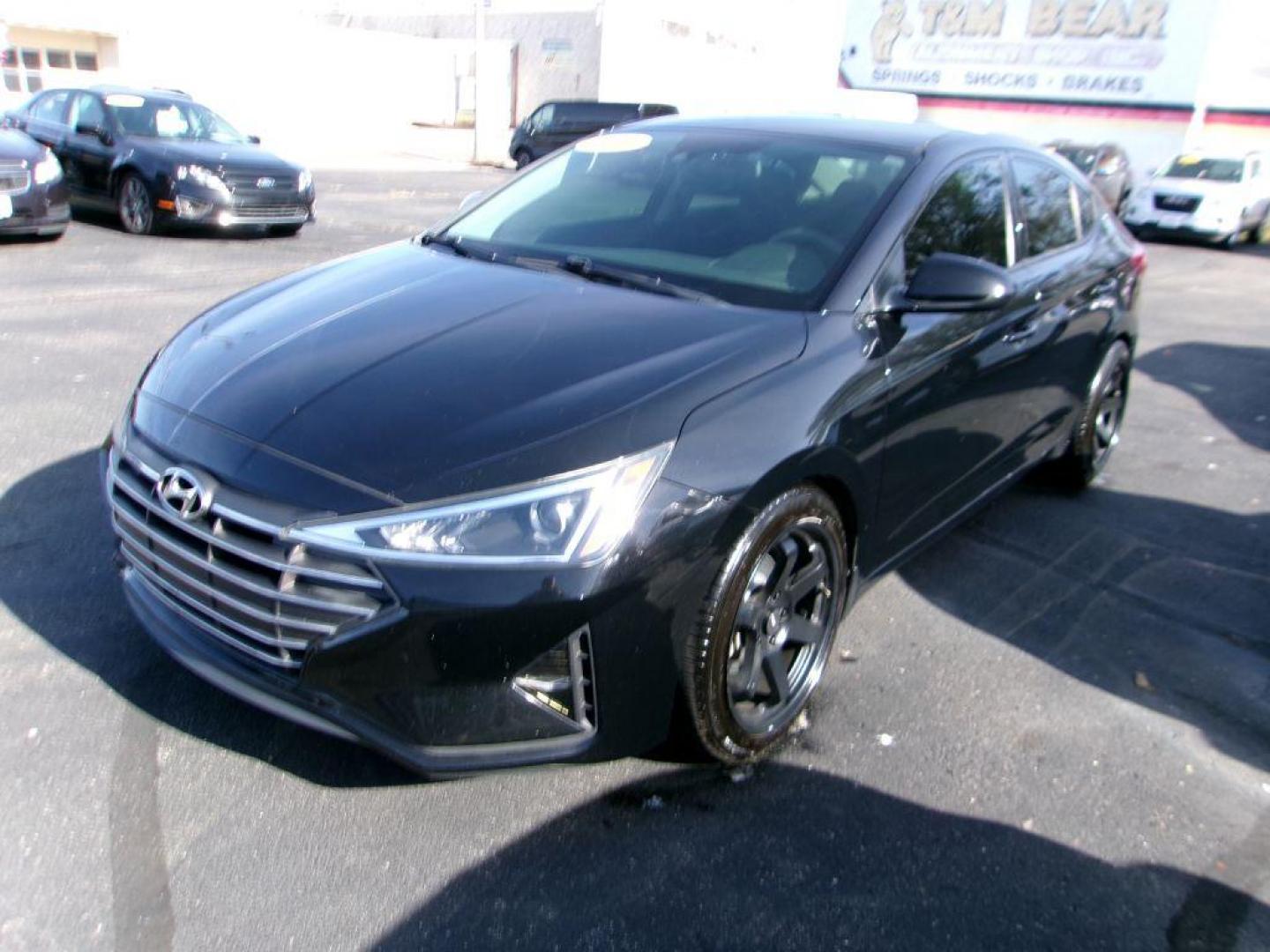 2020 BLACK HYUNDAI ELANTRA SEL (5NPD84LF4LH) with an 2.0L engine, Continuously Variable transmission, located at 501 E. Columbia St., Springfield, OH, 45503, (800) 262-7122, 39.925262, -83.801796 - ***Clean Carfax***SEL***All New Brake Pads and Rotors***Lane Assist***Blind Spot***Android Auto and Apple Carfplay***Detailed and Ready To Go*** Jay North Auto has offered hand picked vehicles since 1965! Our customer's enjoy a NO pressure buying experience with a small town feel. We are a pr - Photo#6