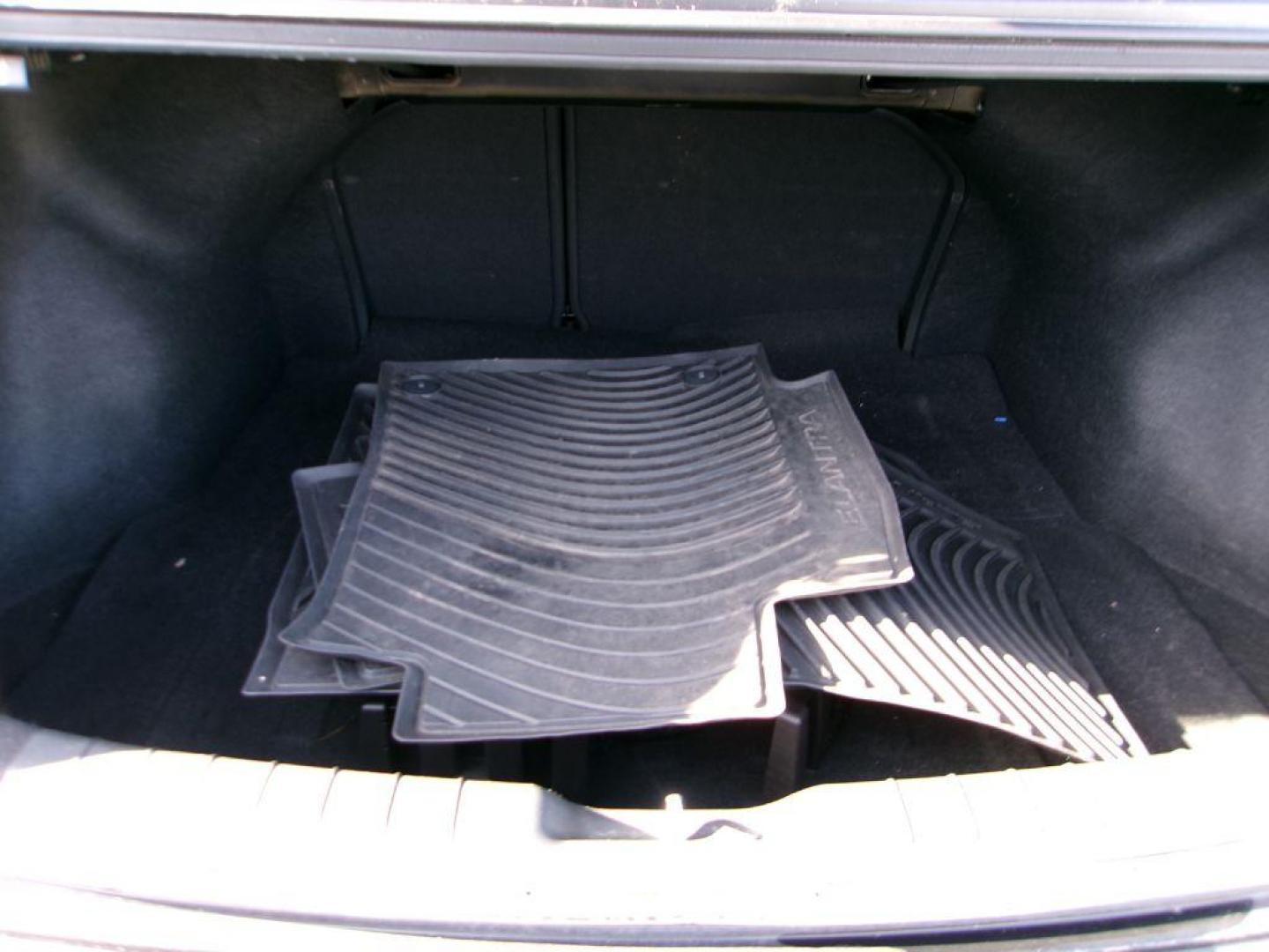 2020 BLACK HYUNDAI ELANTRA SEL (5NPD84LF4LH) with an 2.0L engine, Continuously Variable transmission, located at 501 E. Columbia St., Springfield, OH, 45503, (800) 262-7122, 39.925262, -83.801796 - ***Clean Carfax***SEL***All New Brake Pads and Rotors***Lane Assist***Blind Spot***Android Auto and Apple Carfplay***Detailed and Ready To Go*** Jay North Auto has offered hand picked vehicles since 1965! Our customer's enjoy a NO pressure buying experience with a small town feel. We are a pr - Photo#11