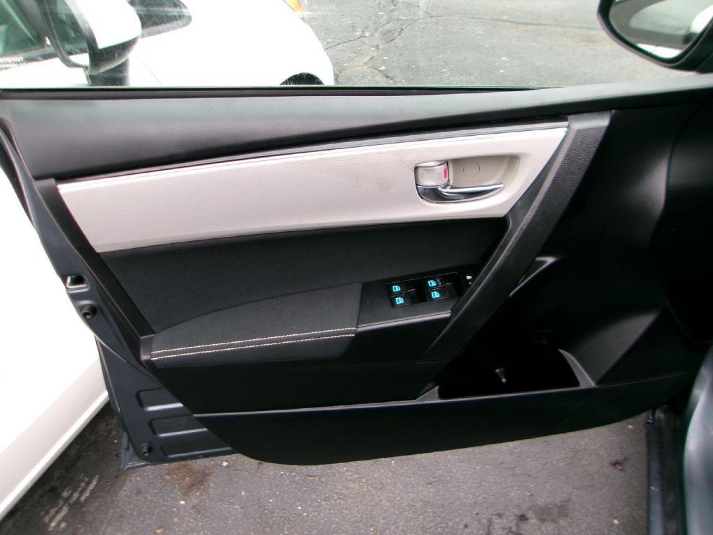 2017 GRAY TOYOTA COROLLA LE (2T1BURHE7HC) with an 1.8L engine, Continuously Variable transmission, located at 501 E. Columbia St., Springfield, OH, 45503, (800) 262-7122, 39.925262, -83.801796 - ***Clean Carfax***New Tires***New Front Brake Pads and Rotors***New Air Filter and Cabin Filter***New Spark Plugs***LE***Detailed and Ready To Go*** Jay North Auto has offered hand picked vehicles since 1965! Our customer's enjoy a NO pressure buying experience with a small town feel. We are - Photo#6