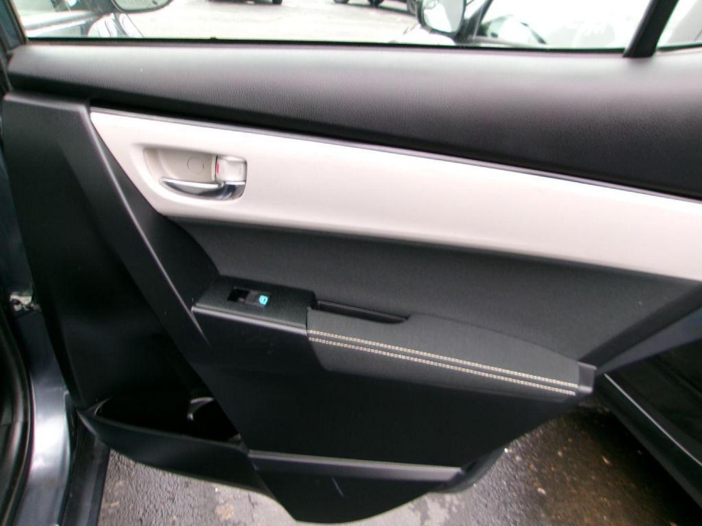 2017 GRAY TOYOTA COROLLA LE (2T1BURHE7HC) with an 1.8L engine, Continuously Variable transmission, located at 501 E. Columbia St., Springfield, OH, 45503, (800) 262-7122, 39.925262, -83.801796 - ***Clean Carfax***New Tires***New Front Brake Pads and Rotors***New Air Filter and Cabin Filter***New Spark Plugs***LE***Detailed and Ready To Go*** Jay North Auto has offered hand picked vehicles since 1965! Our customer's enjoy a NO pressure buying experience with a small town feel. We are - Photo#12