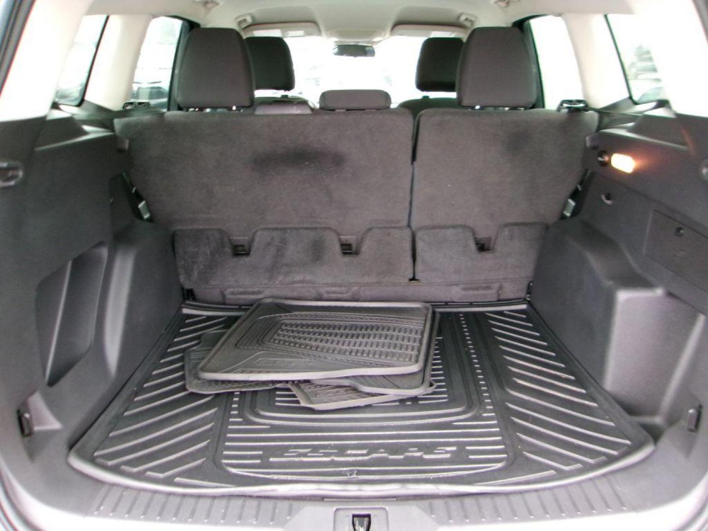 2016 BLACK FORD ESCAPE S (1FMCU0F7XGU) with an 2.5L engine, Automatic transmission, located at 501 E. Columbia St., Springfield, OH, 45503, (800) 262-7122, 39.925262, -83.801796 - ***Clean Carfax***S***New Front Brakes***New Wipers***New Air Filter and Cabin Filter***Detailed and Ready To Go*** Jay North Auto has offered hand picked vehicles since 1965! Our customer's enjoy a NO pressure buying experience with a small town feel. All of our vehicles get fully inspected a - Photo#9