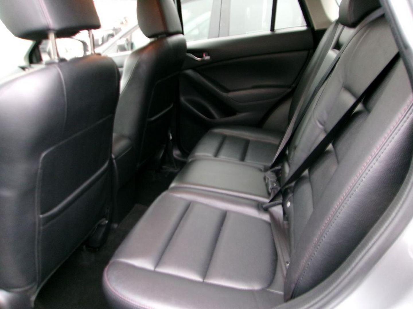 2014 SILVER MAZDA CX-5 GRAND TOURING (JM3KE4DY2E0) with an 2.5L engine, Automatic transmission, located at 501 E. Columbia St., Springfield, OH, 45503, (800) 262-7122, 39.925262, -83.801796 - ***1-Owner***Clean Carfax***New Front Brake Pads and Rotors***New Battery***New Spark Plugs***New Cabin Filter***AWD***Grand Touring***Detailed and Ready To Go*** Jay North Auto has offered hand picked vehicles since 1965! Our customer's enjoy a NO pressure buying experience with a small town - Photo#11