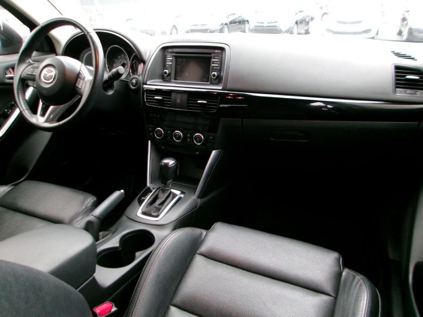 2014 SILVER MAZDA CX-5 GRAND TOURING (JM3KE4DY2E0) with an 2.5L engine, Automatic transmission, located at 501 E. Columbia St., Springfield, OH, 45503, (800) 262-7122, 39.925262, -83.801796 - ***1-Owner***Clean Carfax***New Front Brake Pads and Rotors***New Battery***New Spark Plugs***New Cabin Filter***AWD***Grand Touring***Detailed and Ready To Go*** Jay North Auto has offered hand picked vehicles since 1965! Our customer's enjoy a NO pressure buying experience with a small town - Photo#17