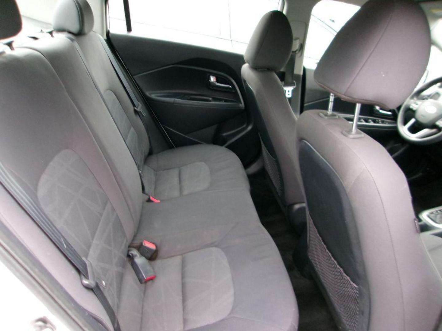 2013 WHITE KIA RIO LX (KNADM4A30D6) with an 1.6L engine, Automatic transmission, located at 501 E. Columbia St., Springfield, OH, 45503, (800) 262-7122, 39.925262, -83.801796 - Photo#13