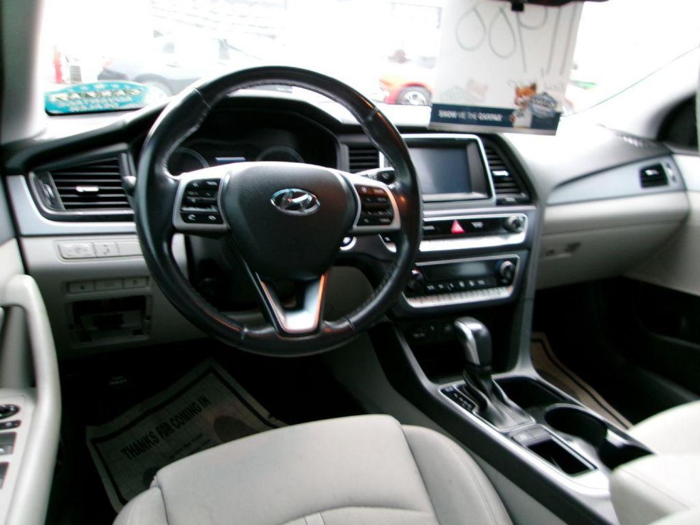 2019 GRAY HYUNDAI SONATA SEL (5NPE34AF6KH) with an 2.4L engine, Automatic transmission, located at 501 E. Columbia St., Springfield, OH, 45503, (800) 262-7122, 39.925262, -83.801796 - ***All New Brakes***New Tires***New Air Filter and Cabin Filter***SEL***Tune Up ***New Wiper Blades***Detailed and Ready To Go*** Apple Car Play *** Back Up Camera *** Jay North Auto has offered hand picked vehicles since 1965! Our customer's enjoy a NO pressure buying experience with a small t - Photo#9