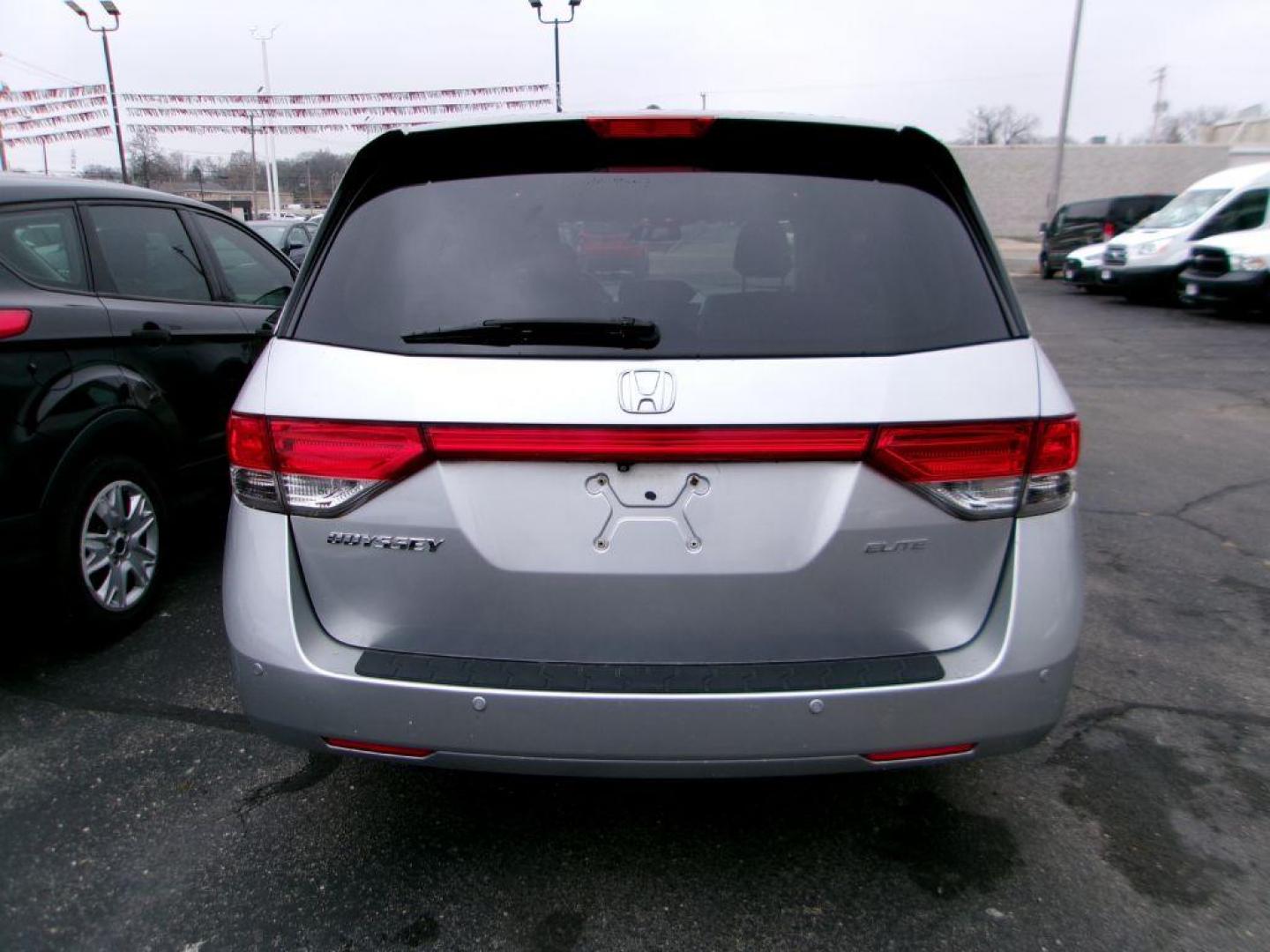 2015 SILVER HONDA ODYSSEY TOURING (5FNRL5H96FB) with an 3.5L engine, Automatic transmission, located at 501 E. Columbia St., Springfield, OH, 45503, (800) 262-7122, 39.925262, -83.801796 - ***Clean Carfax***New Front Brake Pads and Rotors***Touring Elite***New Timing***New Air Filter and Cabin Air Filter***Detailed and Ready To Go*** Jay North Auto has offered hand picked vehicles since 1965! Our customer's enjoy a NO pressure buying experience with a small town feel. We are a - Photo#4