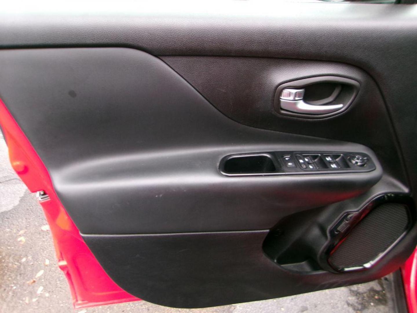 2018 RED JEEP RENEGADE ALTITUDE (ZACCJBBBXJP) with an 2.4L engine, Automatic transmission, located at 501 E. Columbia St., Springfield, OH, 45503, (800) 262-7122, 39.925262, -83.801796 - ***Altitude***4WD***New Front Brake Pads and Rotors***New Spark Pads***Remote Start***Heated Seats***Apple and Android Carplay***Detailed and Ready To Go*** Jay North Auto has offered hand picked vehicles since 1965! Our customer's enjoy a NO pressure buying experience with a small town feel. - Photo#7