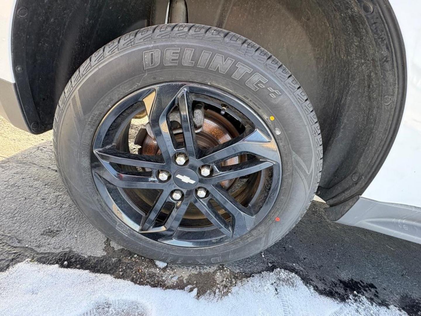 2017 WHITE CHEVROLET EQUINOX LT (2GNALCEKXH6) with an 2.4L engine, Automatic transmission, located at 501 E. Columbia St., Springfield, OH, 45503, (800) 262-7122, 39.925262, -83.801796 - *** Low Miles *** New Tires *** Remote Start *** Premium Audio *** LT *** Heated Seats *** Nice *** Jay North Auto has offered hand picked vehicles since 1965! Our customer's enjoy a NO pressure buying experience with a small town feel. We are a preferred dealer for many local credit unions and - Photo#18