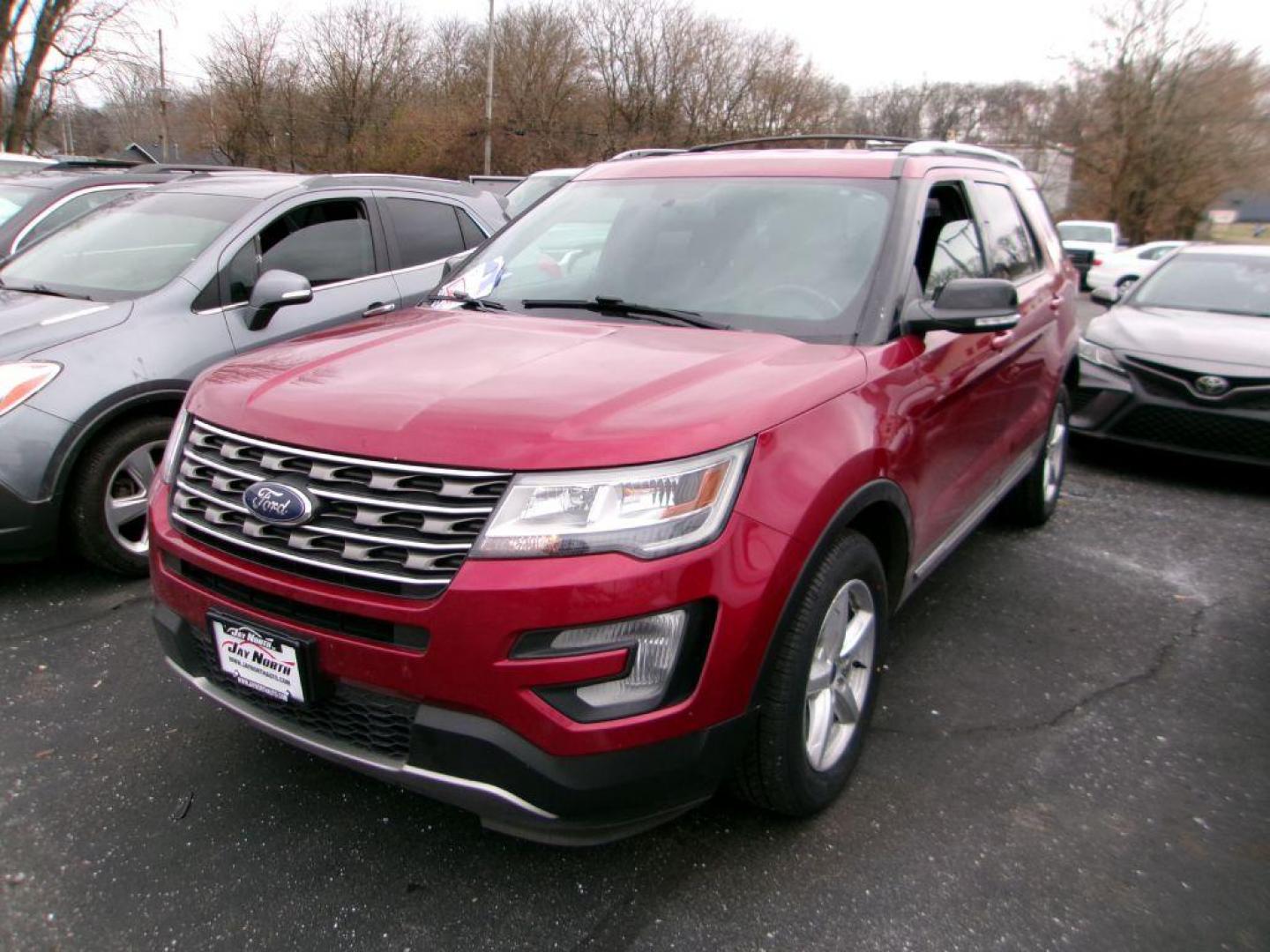 2017 RED FORD EXPLORER XLT (1FM5K8D80HG) with an 3.5L engine, Automatic transmission, located at 501 E. Columbia St., Springfield, OH, 45503, (800) 262-7122, 39.925262, -83.801796 - *** 1 Owner *** Clean CarFax w/ 21 Service Records*** New Tires *** 4wd *** XLT *** Jay North Auto has offered hand picked vehicles since 1965! Our customer's enjoy a NO pressure buying experience with a small town feel. We are a preferred dealer for many local credit unions and lenders. Bad cr - Photo#2