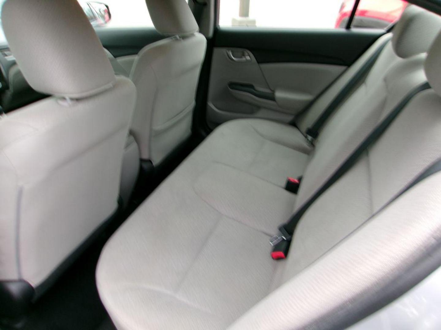 2013 SILVER HONDA CIVIC LX (19XFB2F55DE) with an 1.8L engine, Automatic transmission, located at 501 E. Columbia St., Springfield, OH, 45503, (800) 262-7122, 39.925262, -83.801796 - ***LX***New Tires***New Front Brakes***New Air Filter and Cabin Air Filter***Detailed and Ready To Go*** Jay North Auto has offered hand picked vehicles since 1965! Our customer's enjoy a NO pressure buying experience with a small town feel. We are a preferred dealer for many local credit uni - Photo#4