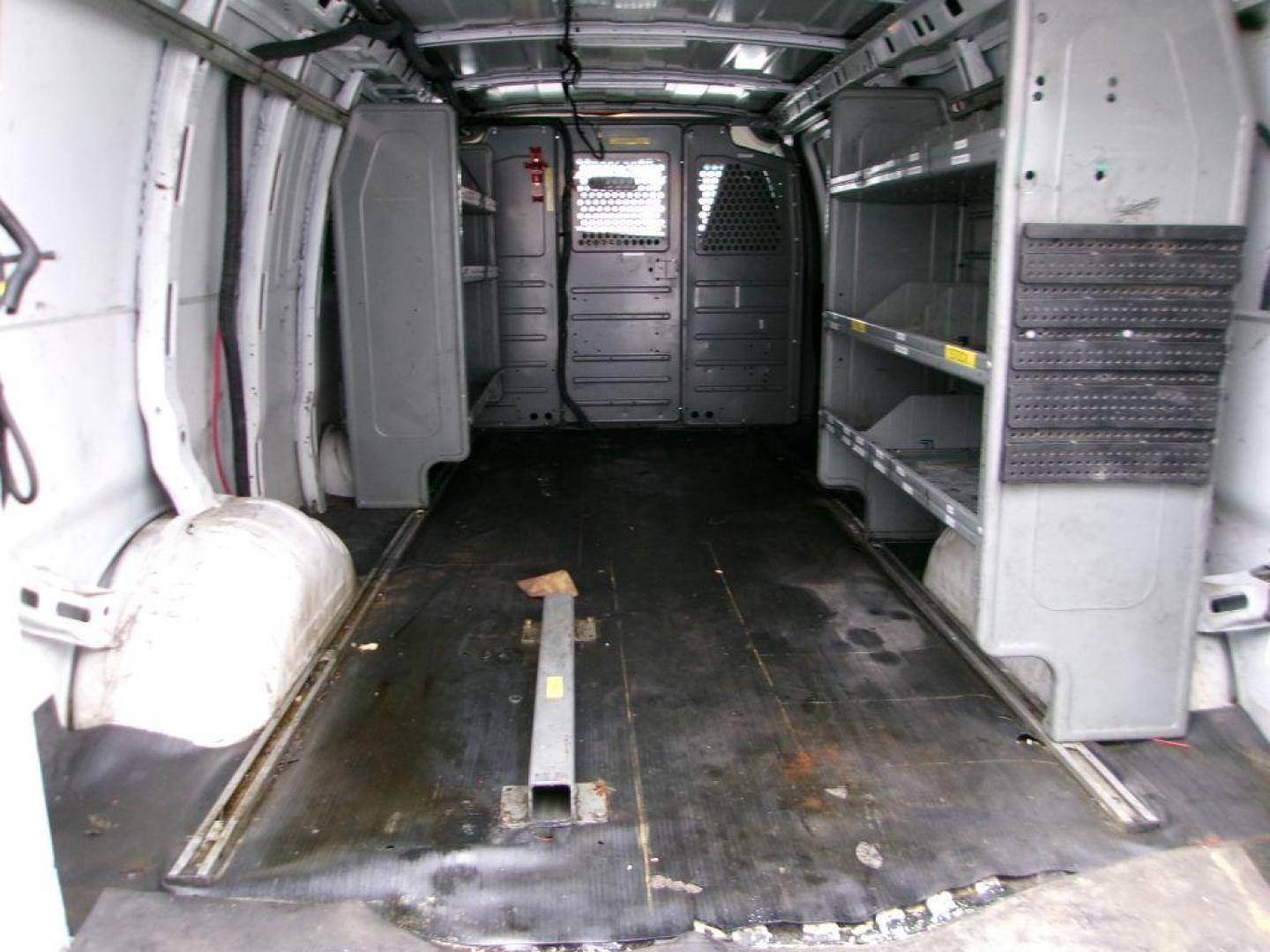 2019 WHITE CHEVROLET EXPRESS G3500 EXTENDED CARGO (1GCZGHFGXK1) with an 6.0L engine, Automatic transmission, located at 501 E. Columbia St., Springfield, OH, 45503, (800) 262-7122, 39.925262, -83.801796 - ***Clean Carfax***Express G3500***6.0L V8***New Battery***New Front Brake Pads and Rotors***New Tires***Fresh Oil Change***Ready To Go*** Jay North Auto has offered hand picked vehicles since 1965! Our customer's enjoy a NO pressure buying experience with a small town feel. All of our vehicles - Photo#9