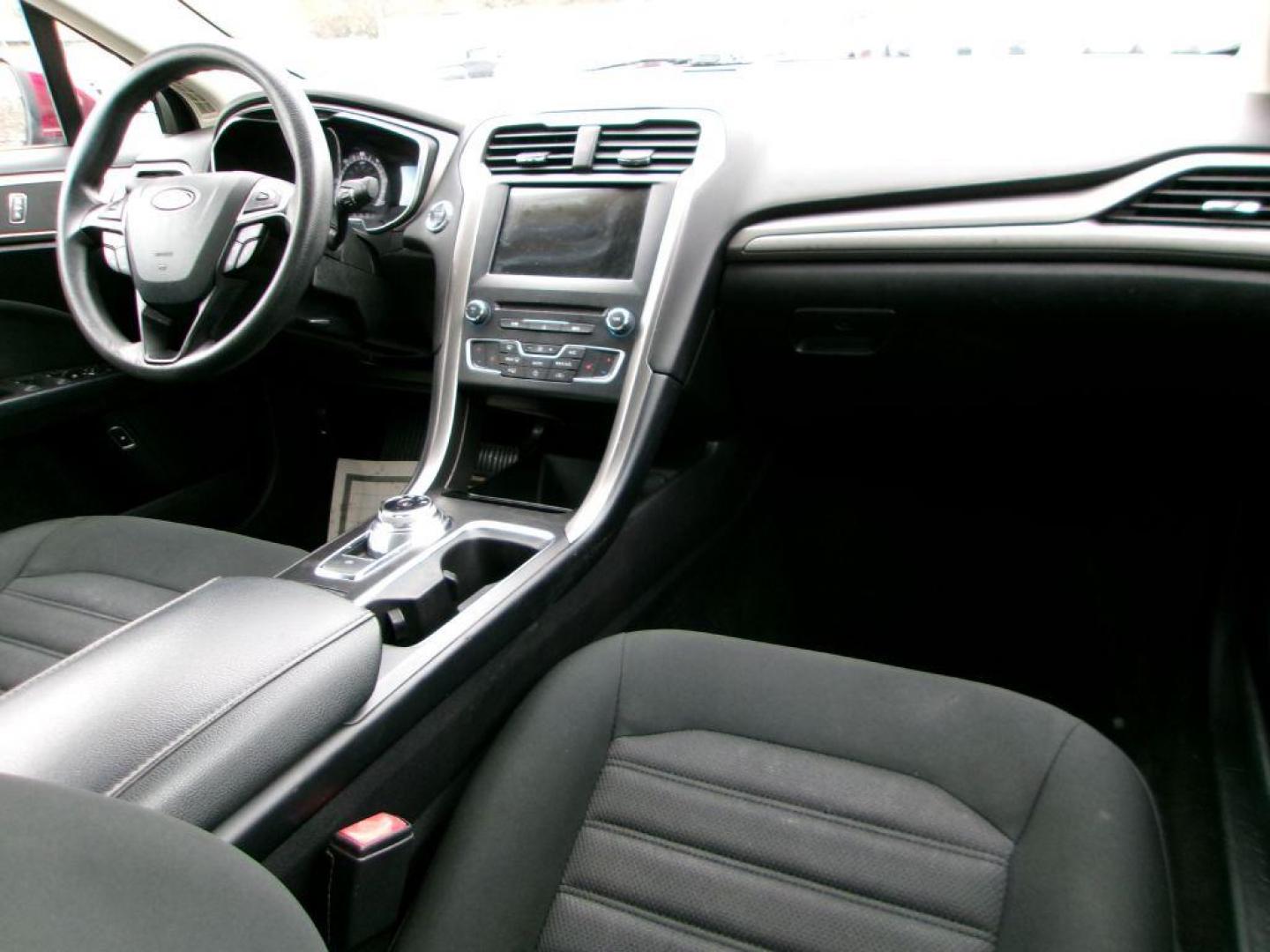 2018 RED FORD FUSION SE HYBRID (3FA6P0LU3JR) with an 2.0L engine, Continuously Variable transmission, located at 501 E. Columbia St., Springfield, OH, 45503, (800) 262-7122, 39.925262, -83.801796 - ***Clean Carfax***New Tires***New Front and Rear Brakes***New Air Filter and Cabin Air Filter***New Wiper Blades***HYBRID***Heated Seats***Fresh Oil Change***Ready To Go*** Jay North Auto has offered hand picked vehicles since 1965! Our customer's enjoy a NO pressure buying experience with a s - Photo#16