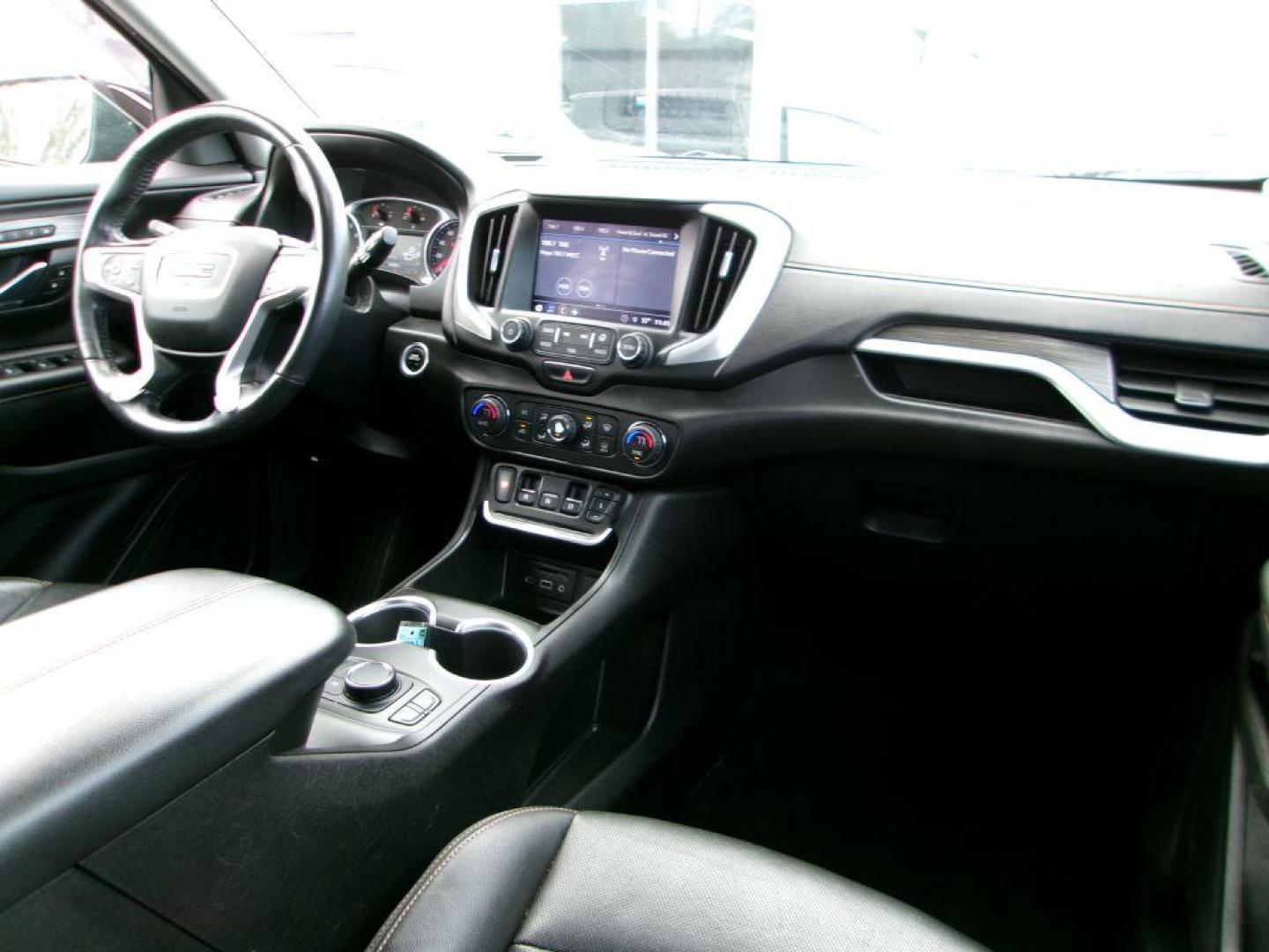 2018 BLACK GMC TERRAIN SLT (3GKALPEV8JL) with an 1.5L engine, Automatic transmission, located at 501 E. Columbia St., Springfield, OH, 45503, (800) 262-7122, 39.925262, -83.801796 - *** New Tires *** Leather *** Heated Seats *** SLT *** FWD *** Nice *** Jay North Auto has offered hand picked vehicles since 1965! Our customer's enjoy a NO pressure buying experience with a small town feel. We are a preferred dealer for many local credit unions and lenders. Bad credit? No Cre - Photo#16