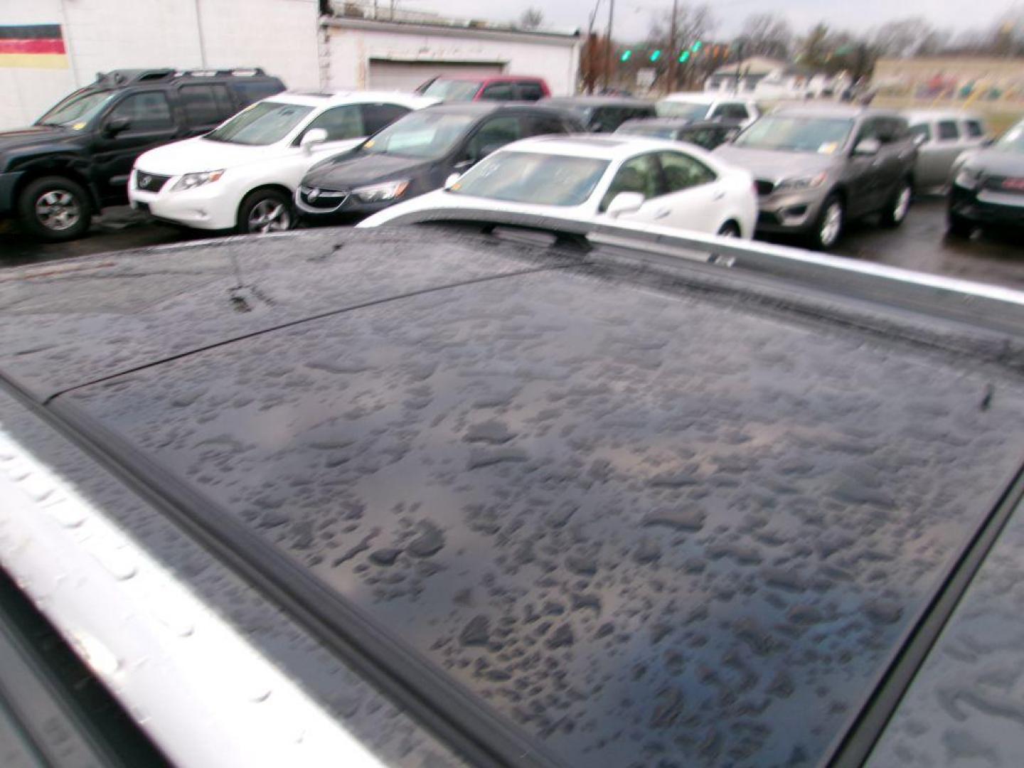 2018 GRAY CHEVROLET EQUINOX LT (3GNAXJEV2JL) with an 1.5L engine, Automatic transmission, located at 501 E. Columbia St., Springfield, OH, 45503, (800) 262-7122, 39.925262, -83.801796 - *** 1 Owner w/ Clean CarFax *** Panoramic Moonroof *** New Brakes *** Remote Start *** LT *** FWD *** Well Maintained *** Jay North Auto has offered hand picked vehicles since 1965! Our customer's enjoy a NO pressure buying experience with a small town feel. We are a preferred dealer for many - Photo#7