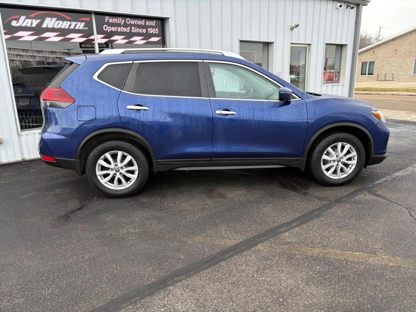 2018 BLUE NISSAN ROGUE SV (JN8AT2MV6JW) with an 2.5L engine, Continuously Variable transmission, located at 501 E. Columbia St., Springfield, OH, 45503, (800) 262-7122, 39.925262, -83.801796 - *** New Brakes *** Alighnment *** New Wipers *** New Cabin and Air filter *** SV *** AWD *** Bose Audio *** Panoramic Roof *** Heated Steering Wheel *** Remote Start *** New Battery *** Apple CarPlay *** Heated Front Seats *** Jay North Auto has offered hand picked vehicles since 1965! Our custo - Photo#1