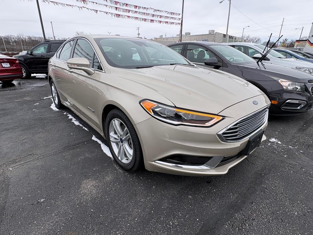 photo of 2018 FORD FUSION SE HYBRID