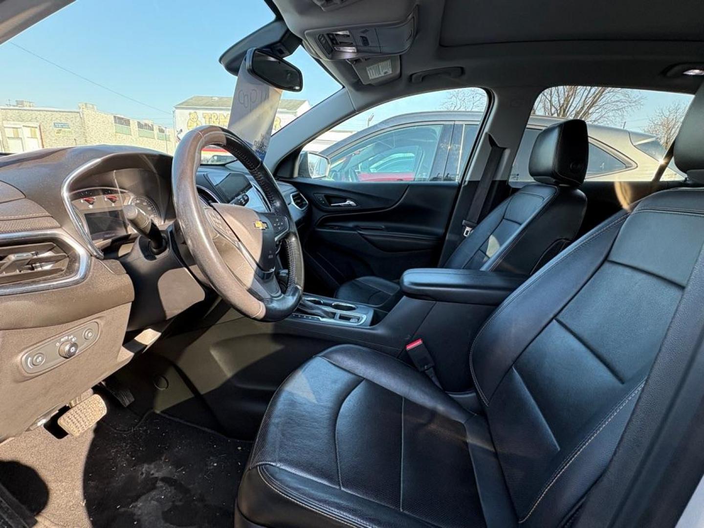 2020 SILVER CHEVROLET EQUINOX PREMIER (3GNAXYEX7LS) with an 2.0L engine, Automatic transmission, located at 501 E. Columbia St., Springfield, OH, 45503, (800) 262-7122, 39.925262, -83.801796 - *** 1 Owner *** Premier *** Panoramic Roof *** Heated and Cooled Seats *** Heated Steering Wheel *** AWD 2.0T *** Adaptive Cruise *** Lane Assist *** Blind Spot *** Forward Collision Alert *** Remote Start *** Jay North Auto has offered hand picked vehicles since 1965! Our customer's enjoy a NO - Photo#7