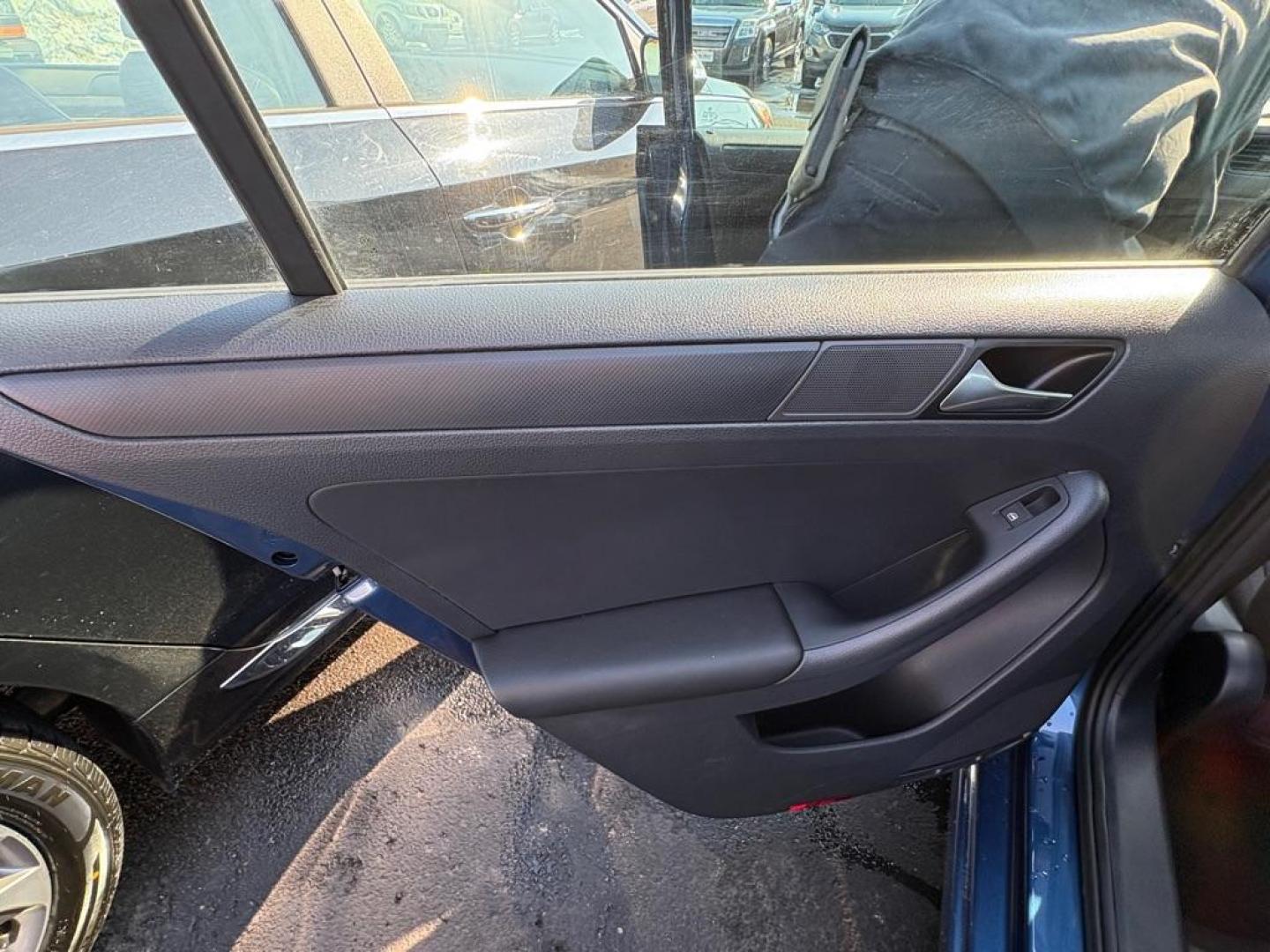 2016 BLUE VOLKSWAGEN JETTA S (3VW267AJ2GM) with an 1.4L engine, Automatic transmission, located at 501 E. Columbia St., Springfield, OH, 45503, (800) 262-7122, 39.925262, -83.801796 - ***Clean Carfax***S***New Tires***All New Brake Pads And Rotors***New Air Filter and Cabin Air Filter***New Wipers***Detailed and Ready To Go*** Jay North Auto has offered hand picked vehicles since 1965! Our customer's enjoy a NO pressure buying experience with a small town feel. We are a pr - Photo#9