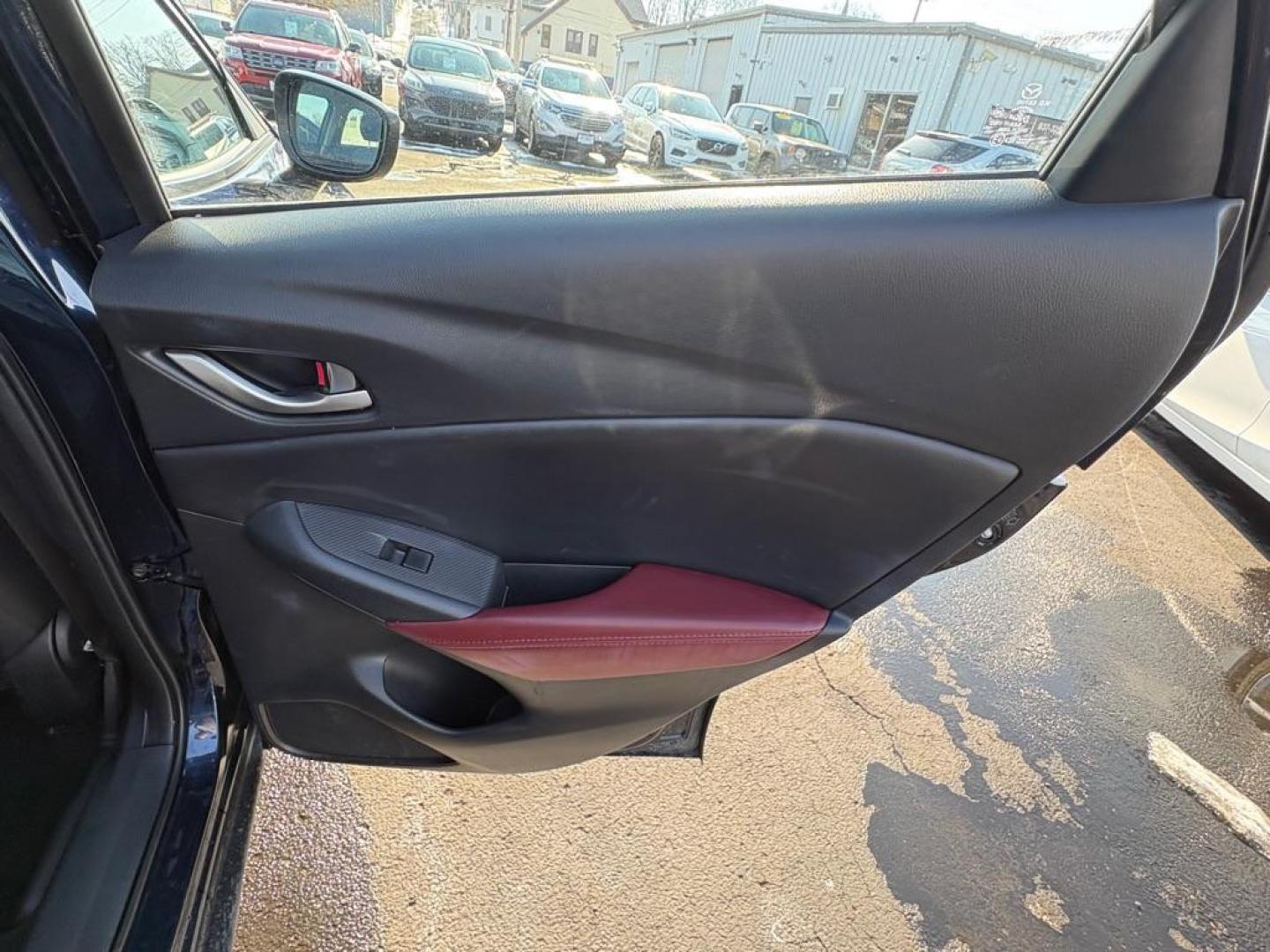 2016 BLUE MAZDA CX-3 TOURING (JM1DKFC71G0) with an 2.0L engine, Automatic transmission, located at 501 E. Columbia St., Springfield, OH, 45503, (800) 262-7122, 39.925262, -83.801796 - ***Clean Carfax***Touring***AWD***New Tires***New Front and Rear Brake Pads and Rotors***New Air Filter and Cabin Air Filter***New Spark Plugs***Fresh Oil Change*** Jay North Auto has offered hand picked vehicles since 1965! Our customer's enjoy a NO pressure buying experience with a small tow - Photo#14