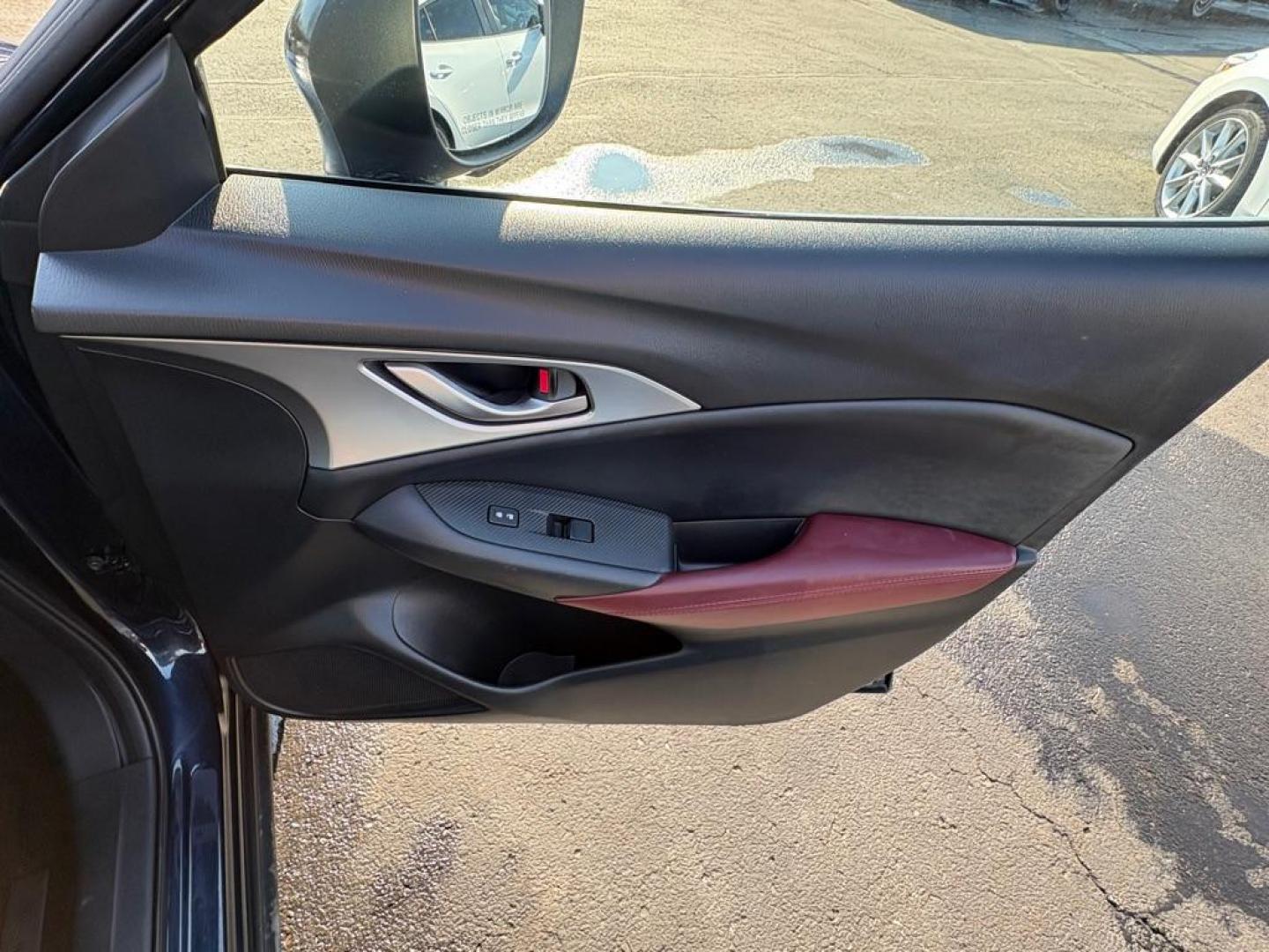 2016 BLUE MAZDA CX-3 TOURING (JM1DKFC71G0) with an 2.0L engine, Automatic transmission, located at 501 E. Columbia St., Springfield, OH, 45503, (800) 262-7122, 39.925262, -83.801796 - ***Clean Carfax***Touring***AWD***New Tires***New Front and Rear Brake Pads and Rotors***New Air Filter and Cabin Air Filter***New Spark Plugs***Fresh Oil Change*** Jay North Auto has offered hand picked vehicles since 1965! Our customer's enjoy a NO pressure buying experience with a small tow - Photo#16