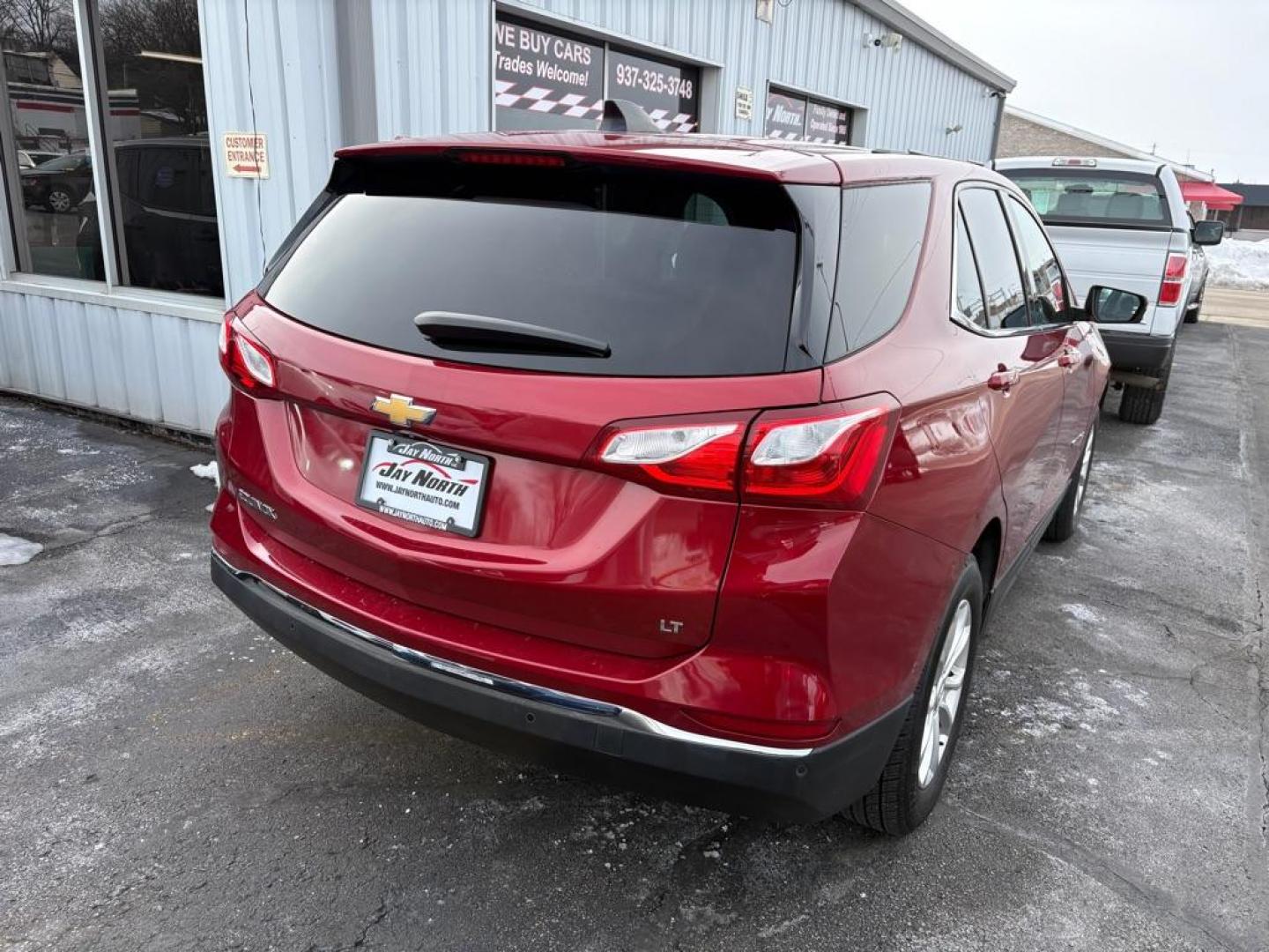 2018 RED CHEVROLET EQUINOX LT (2GNAXJEV8J6) with an 1.5L engine, Automatic transmission, located at 501 E. Columbia St., Springfield, OH, 45503, (800) 262-7122, 39.925262, -83.801796 - *** LT *** Remote Start *** New Oil and Filter *** New Cabin and Air filter *** New Brakes *** New TPMS Sensors *** Back Up Camera *** Jay North Auto has offered hand picked vehicles since 1965! Our customer's enjoy a NO pressure buying experience with a small town feel. We are a preferred de - Photo#2