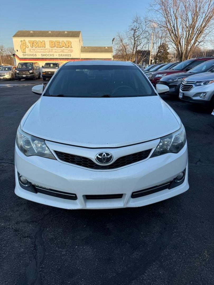 2014 WHITE TOYOTA CAMRY SE SPORT (4T1BF1FK5EU) with an 2.5L engine, Automatic transmission, located at 501 E. Columbia St., Springfield, OH, 45503, (800) 262-7122, 39.925262, -83.801796 - ***SE SPORT***New Front Brake Pads and Rotors***New Air Filter and Cabin Air Filter***Sunroof***Fresh Oil Change*** Jay North Auto has offered hand picked vehicles since 1965! Our customer's enjoy a NO pressure buying experience with a small town feel. We are a preferred dealer for many local - Photo#1
