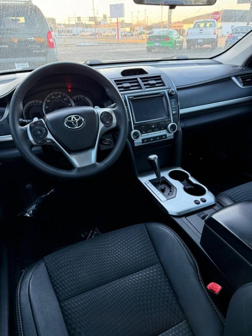 2014 WHITE TOYOTA CAMRY SE SPORT (4T1BF1FK5EU) with an 2.5L engine, Automatic transmission, located at 501 E. Columbia St., Springfield, OH, 45503, (800) 262-7122, 39.925262, -83.801796 - ***SE SPORT***New Front Brake Pads and Rotors***New Air Filter and Cabin Air Filter***Sunroof***Fresh Oil Change*** Jay North Auto has offered hand picked vehicles since 1965! Our customer's enjoy a NO pressure buying experience with a small town feel. We are a preferred dealer for many local - Photo#9