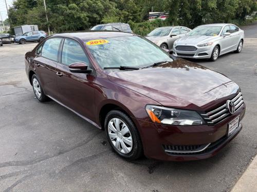 2013 VOLKSWAGEN PASSAT S