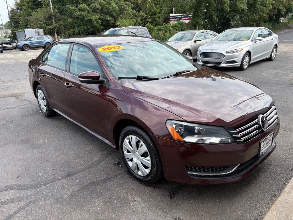 photo of 2013 VOLKSWAGEN PASSAT S
