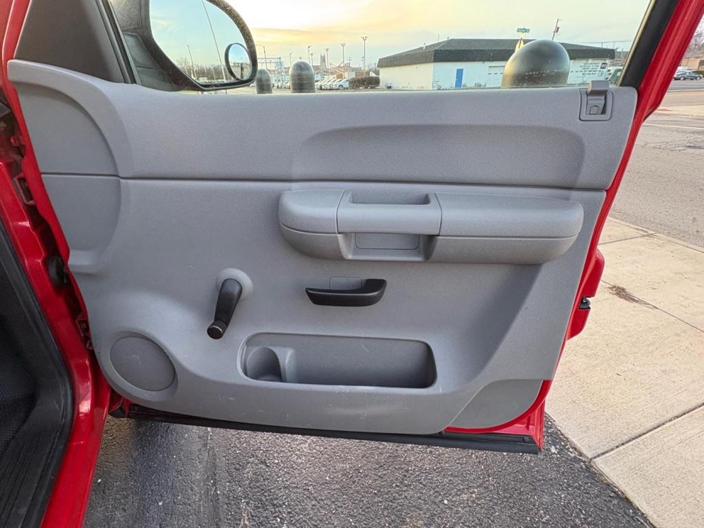 2008 RED CHEVROLET SILVERADO 2500 HEAVY DUTY (1GCHK24K28E) with an 6.0L engine, Automatic transmission, located at 501 E. Columbia St., Springfield, OH, 45503, (800) 262-7122, 39.925262, -83.801796 - ***Price Includes Documentation Fee!***2500HD***4X4***Regular Cab***6.0L V8*** New Air and Cabin Filter *** New Trans cooler line *** Oil and Filter *** 2 Owner w/ Clean CarFax *** Jay North Auto has offered hand picked vehicles since 1965! Our customer's enjoy a NO pressure buying experience w - Photo#12