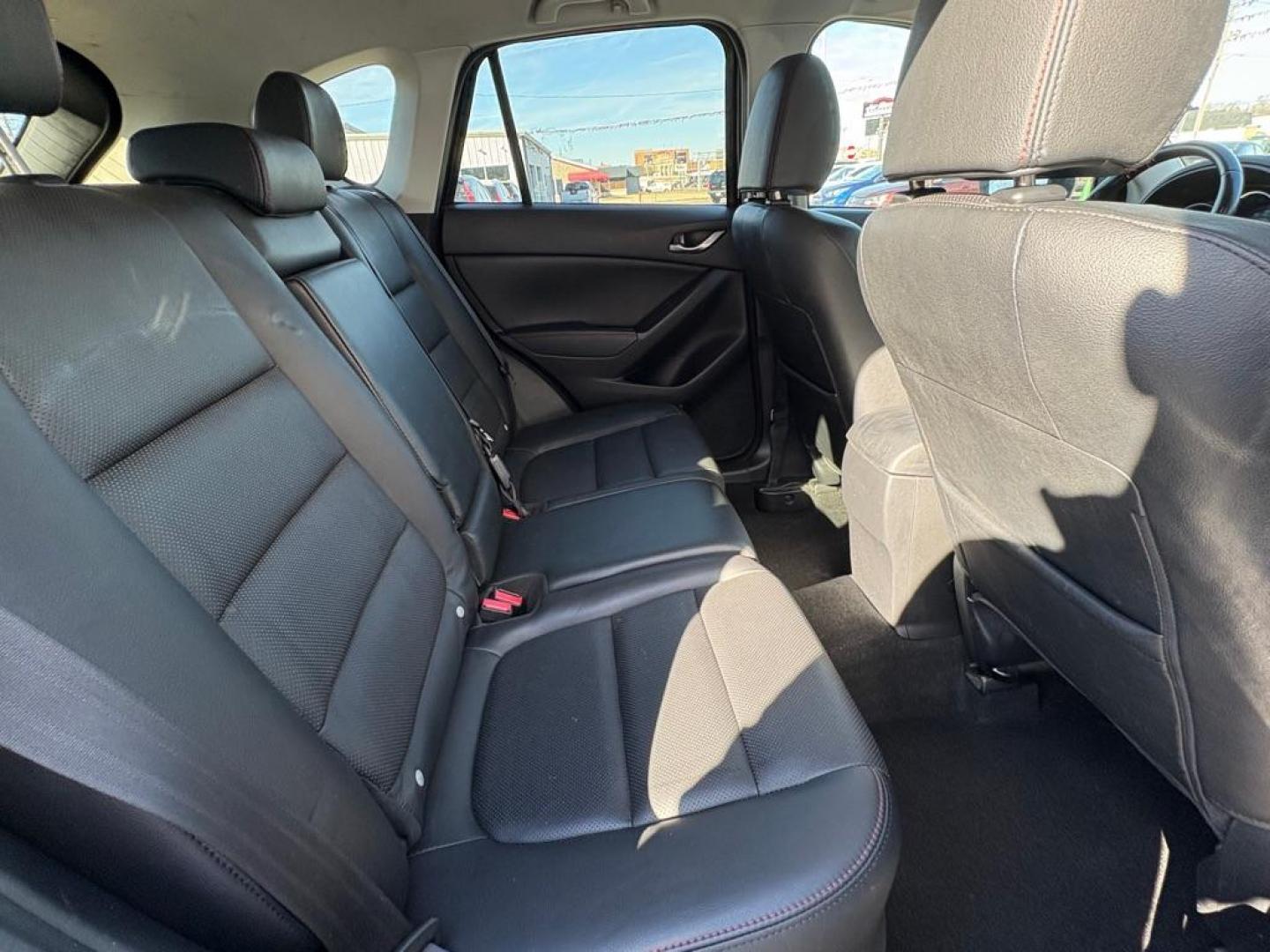 2015 BLACK MAZDA CX-5 GRAND TOURING (JM3KE4DY7F0) with an 2.5L engine, Automatic transmission, located at 501 E. Columbia St., Springfield, OH, 45503, (800) 262-7122, 39.925262, -83.801796 - ***1-Owner***Clean Carfax***Grand Touring***Leather Seating***Sunroof***AWD***Brakes***New Spark Plugs*** Jay North Auto has offered hand picked vehicles since 1965! Our customer's enjoy a NO pressure buying experience with a small town feel. We are a preferred dealer for many local credit un - Photo#14